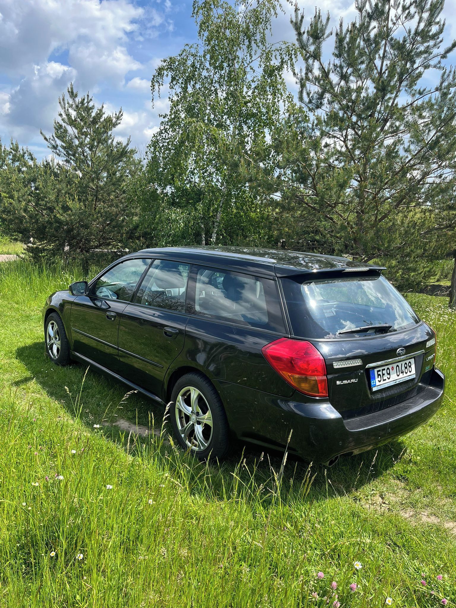 Subaru Legacy, Garážované - fotka 5