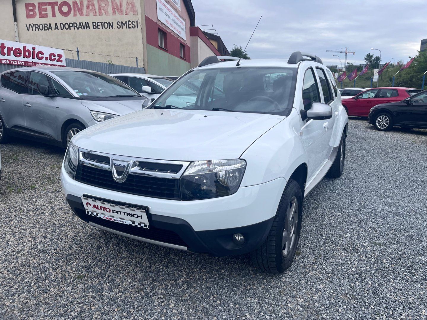 Dacia Duster, 1.6 4X4 - fotka 2
