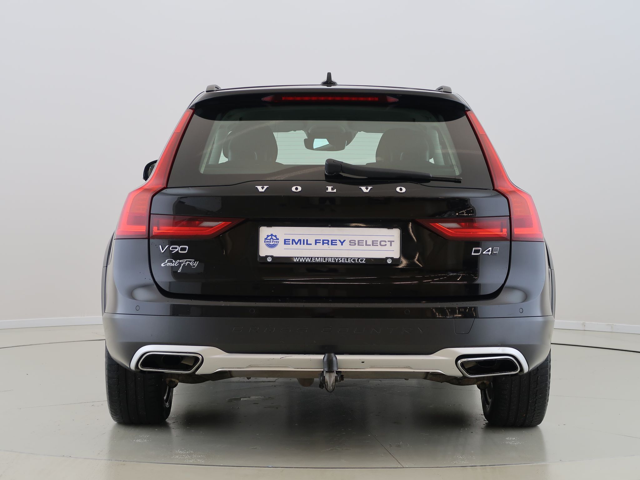 Volvo V90, 2.0D4,140kW,4x4,AT - fotka 6