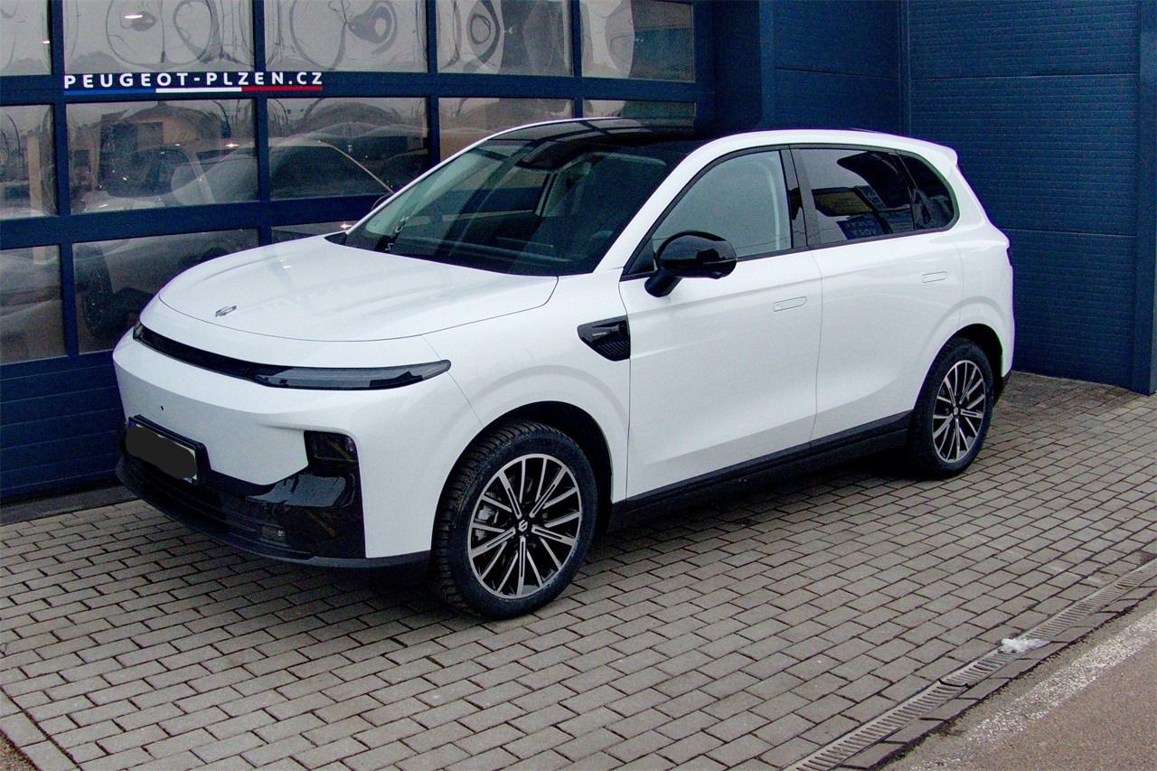 Leapmotor B10, Design ProMax