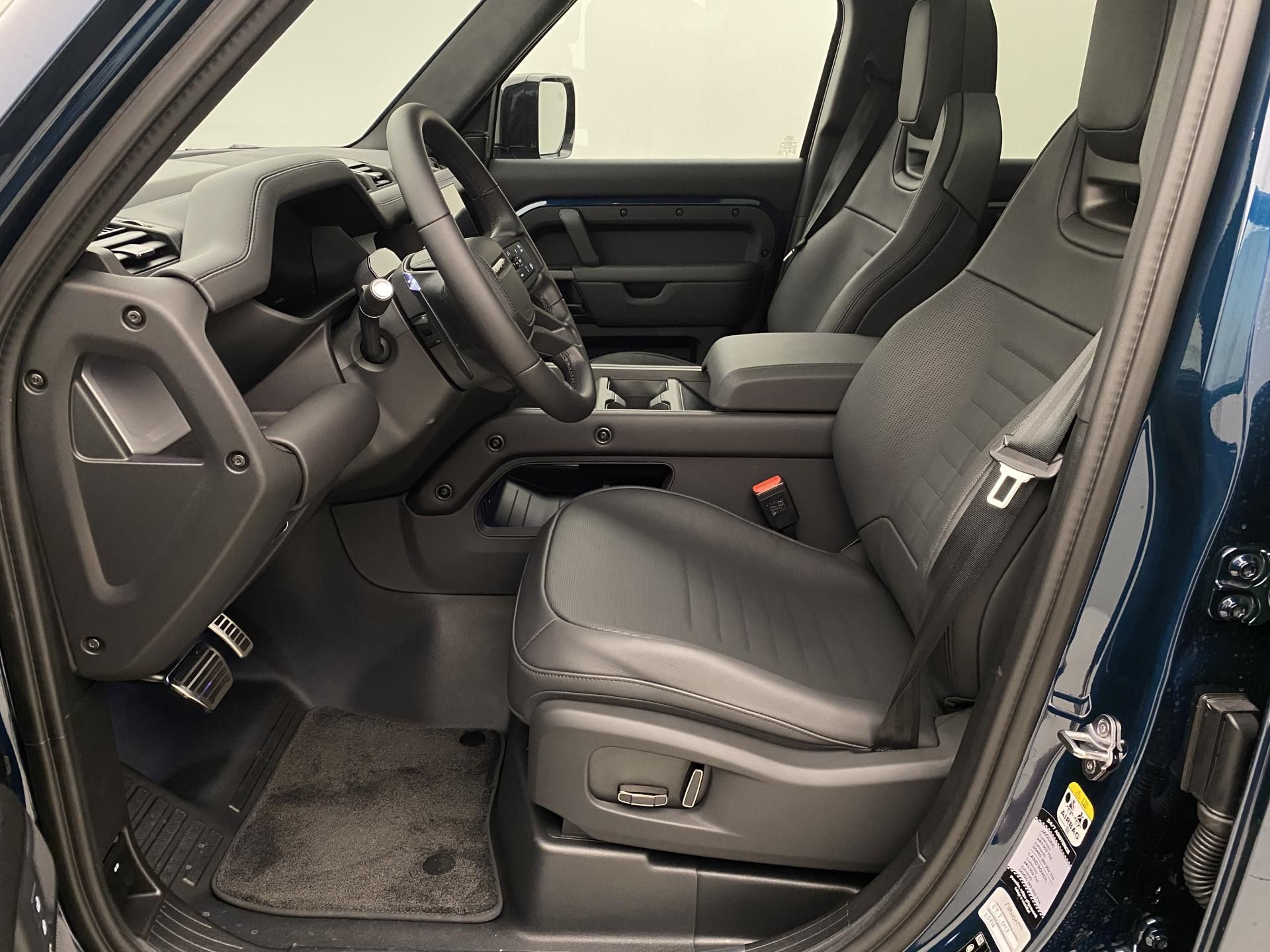 Land Rover Defender, OCTA P635 AWD AUT - fotka 3