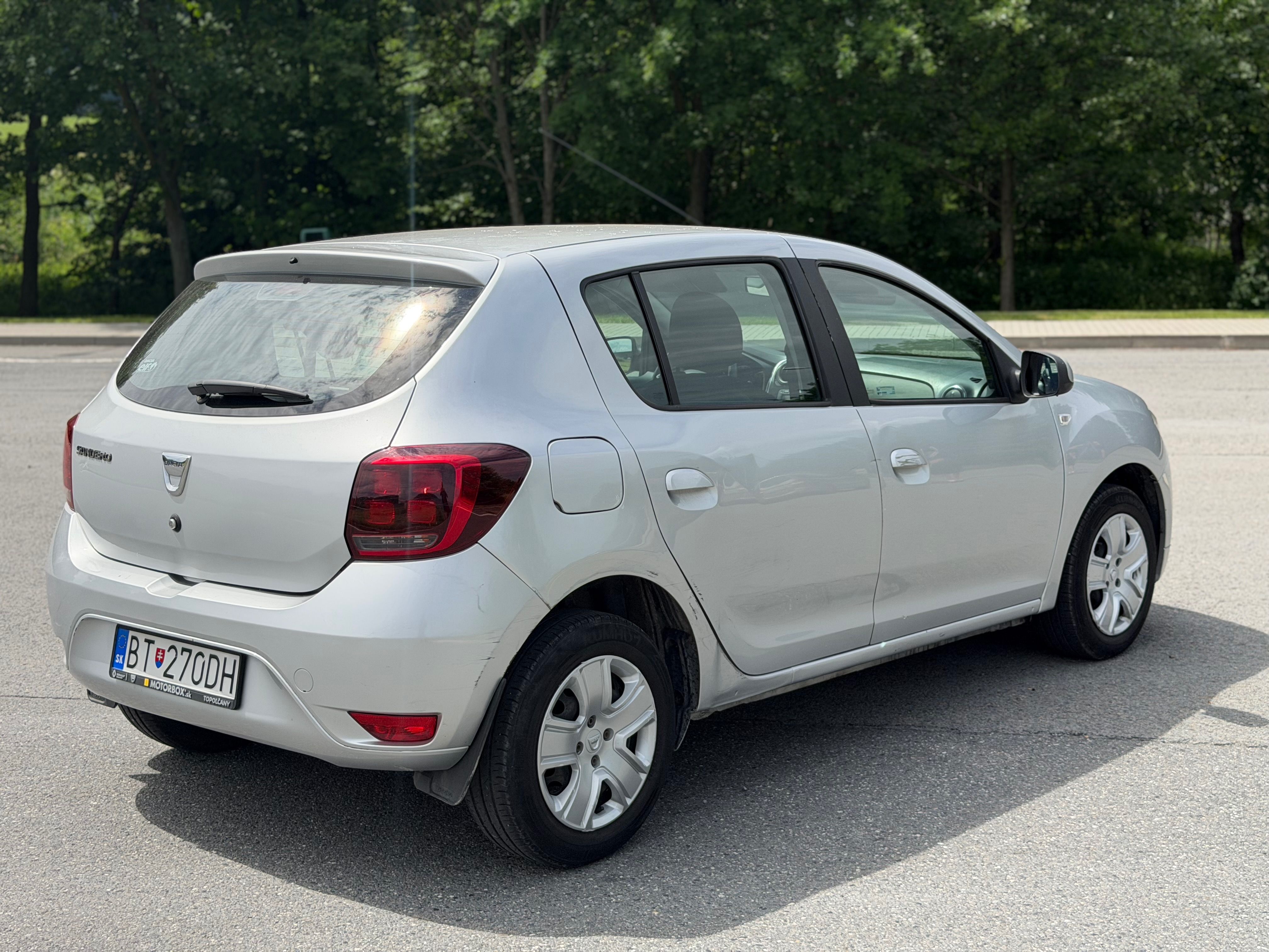 Dacia Sandero, 1,2 B 54kW - fotka 4