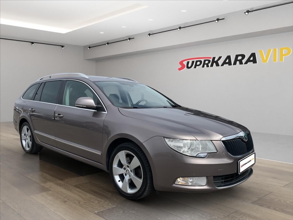 Škoda Superb, 2,0 TDi DSG 125kW Elegance - fotka 3