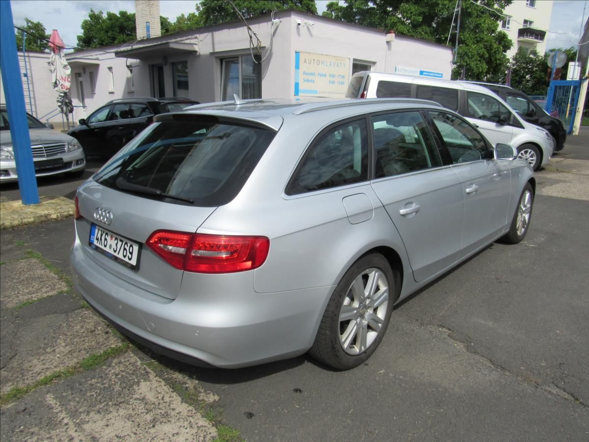 Audi A4 Avant, 2,0 TDi 130KW Attraction - fotka 6