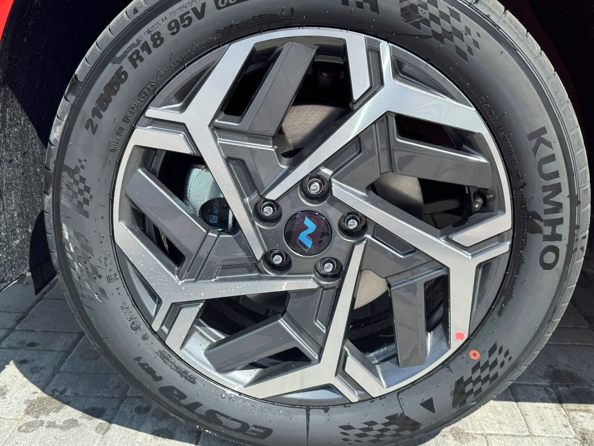 Hyundai Kona, 1.6 GDi HEV N Line STYLE Premi - fotka 3