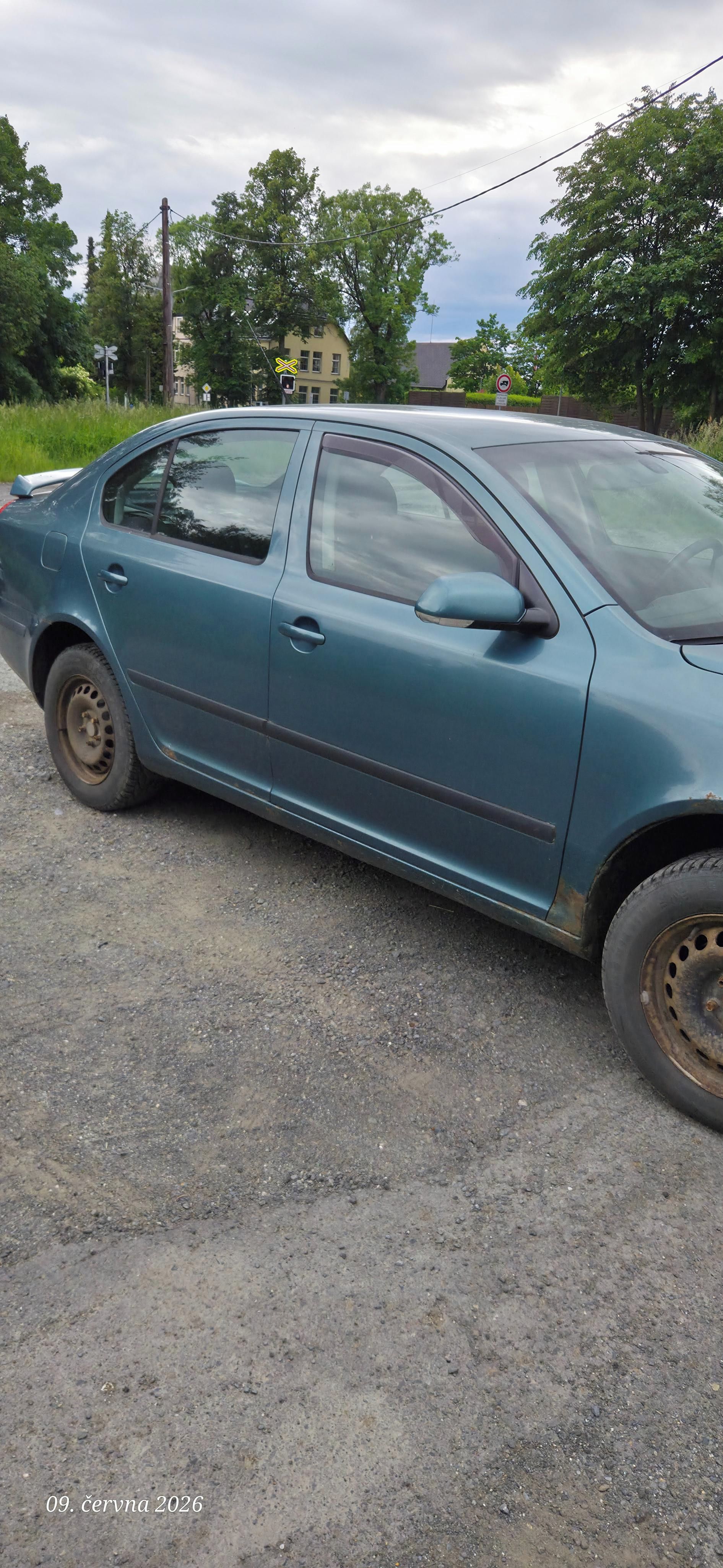 Škoda Octavia, 1.6 MPI - fotka 3