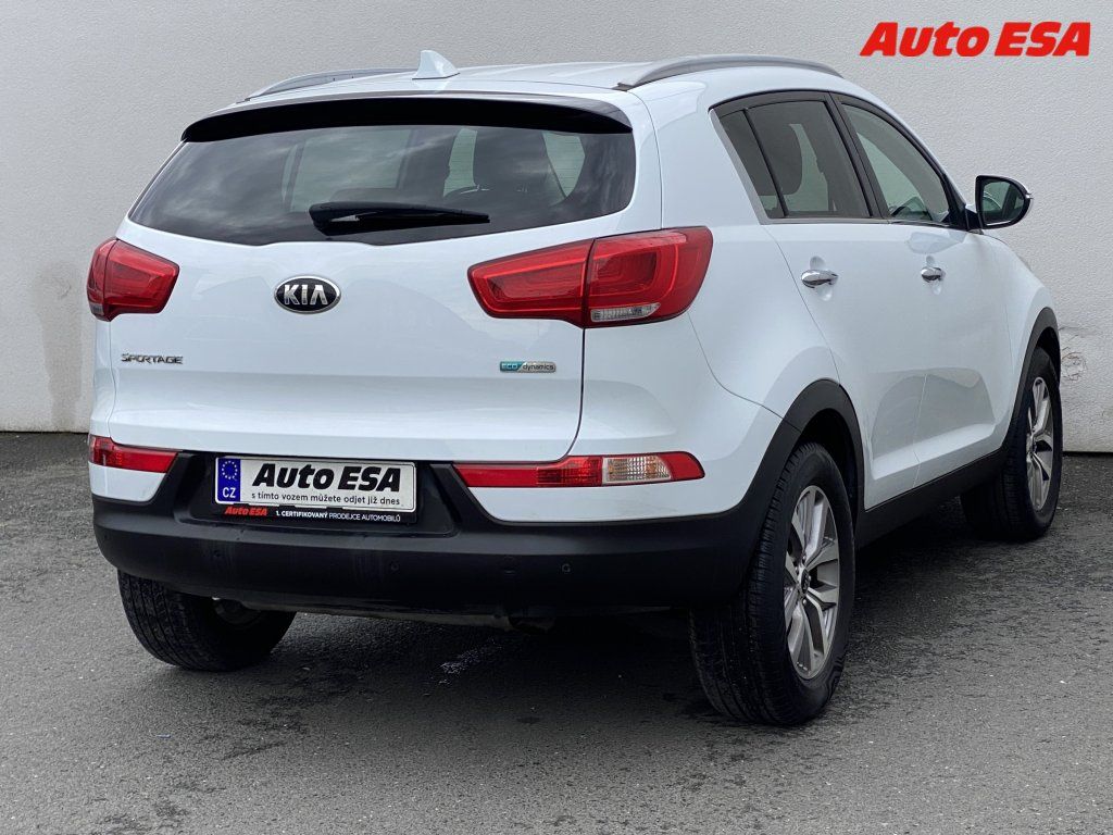 Kia Sportage, 1.6 GDi - fotka 4
