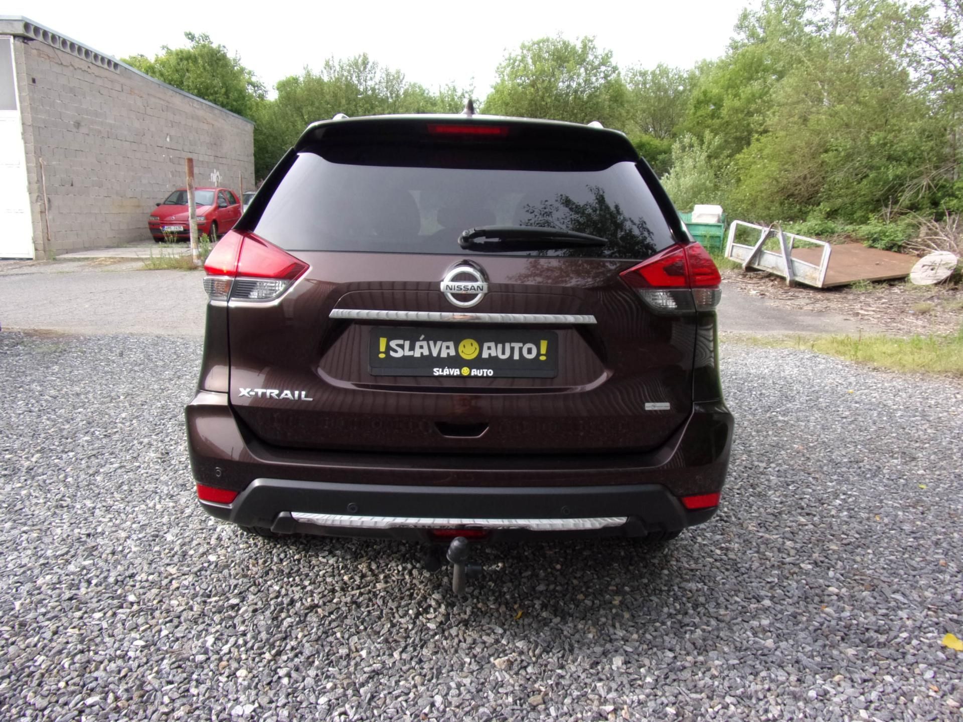 Nissan X-Trail, 1.3DIG-T 117kW DCT CONECTA CZ - fotka 5