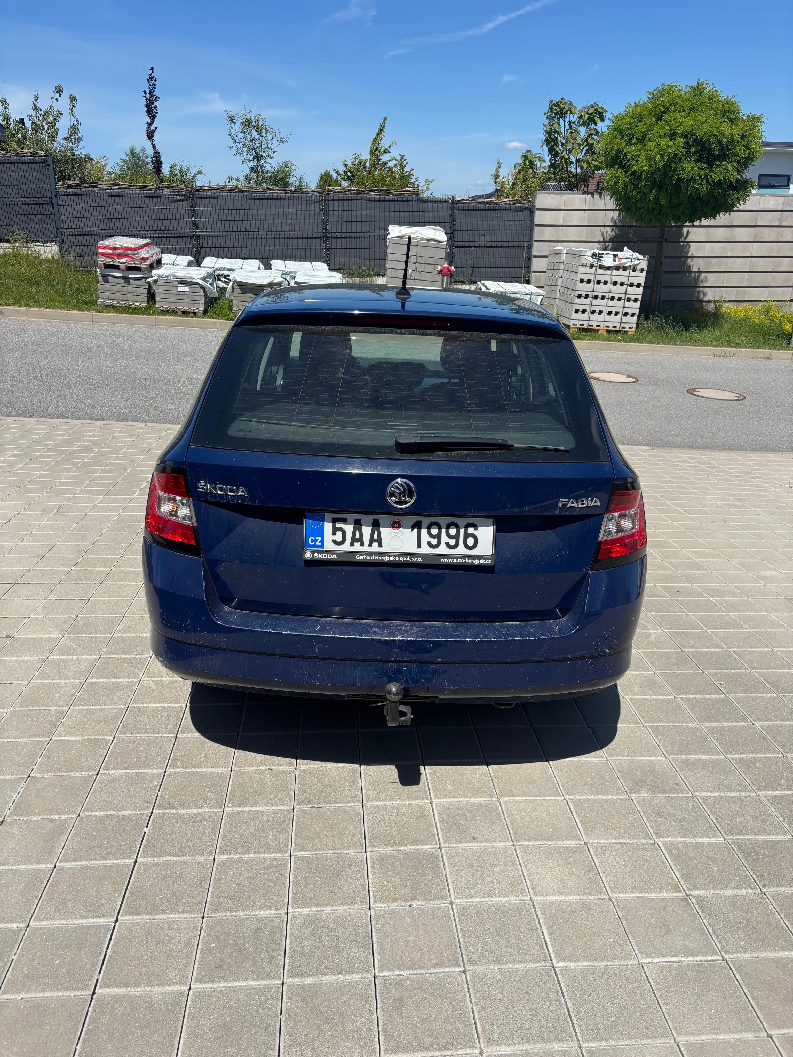 Škoda Fabia, 1.0 MPI, servisováno, tažné - fotka 4