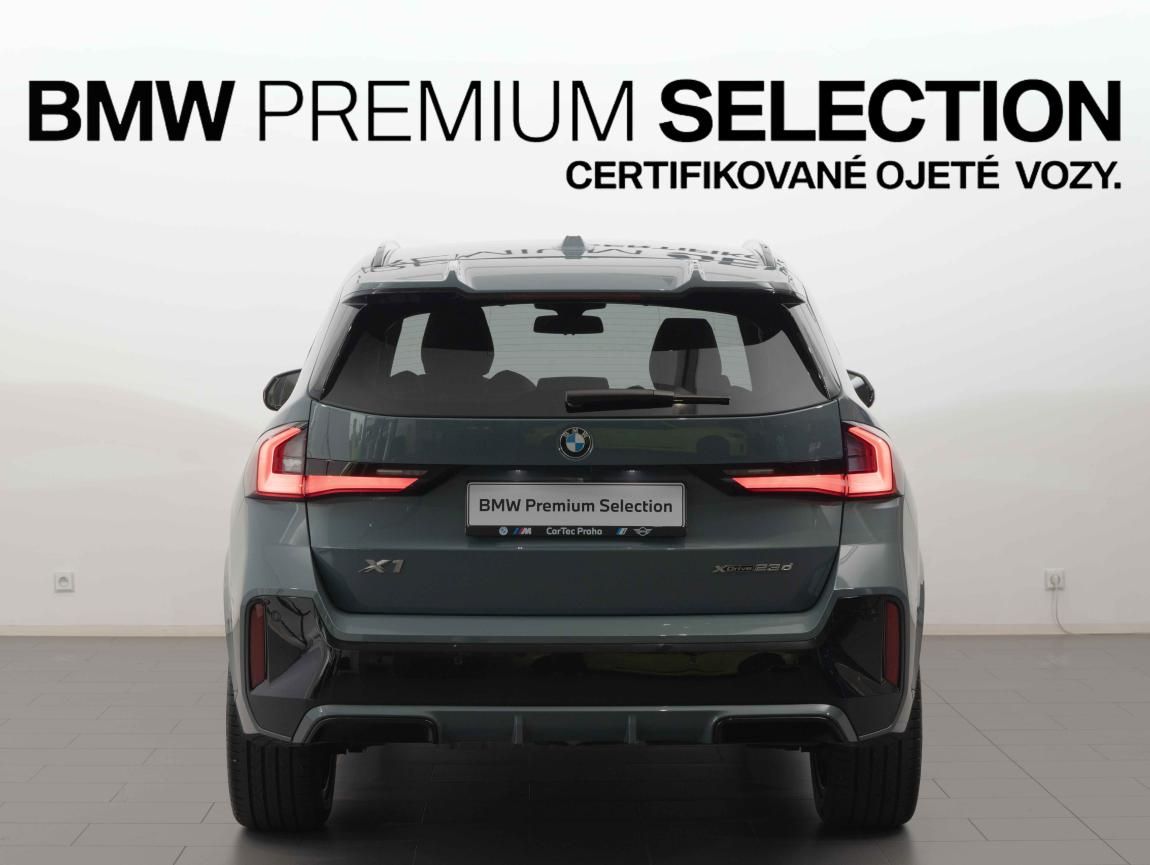 BMW X1, xDrive23d - fotka 4