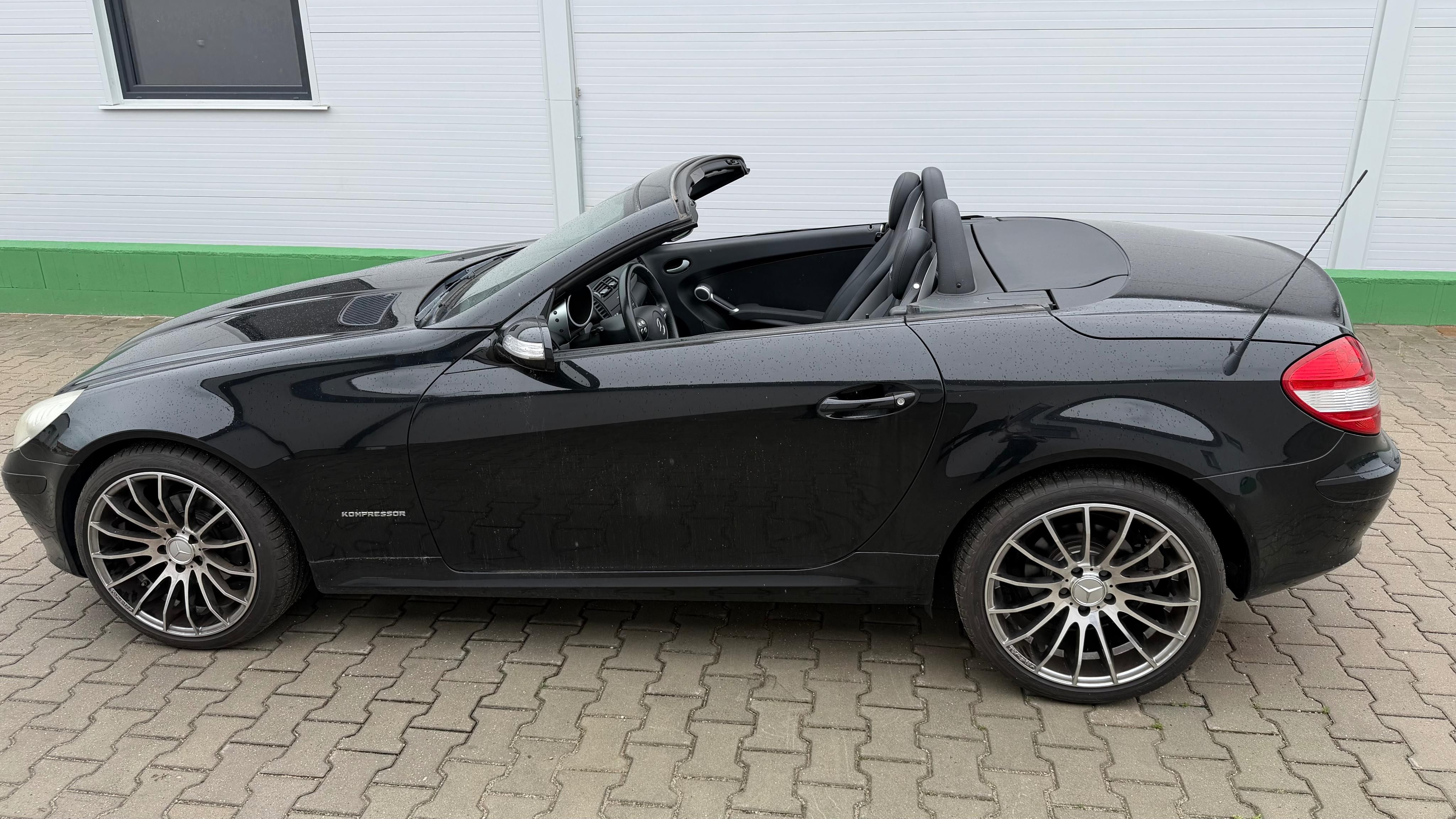 Mercedes-Benz SLK