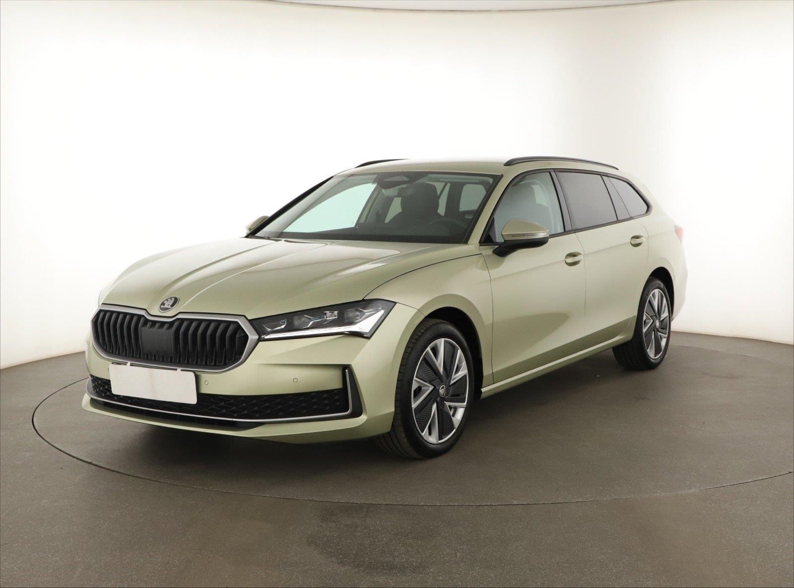 Škoda Superb, 2.0 TDI, Style, Automat - fotka 2