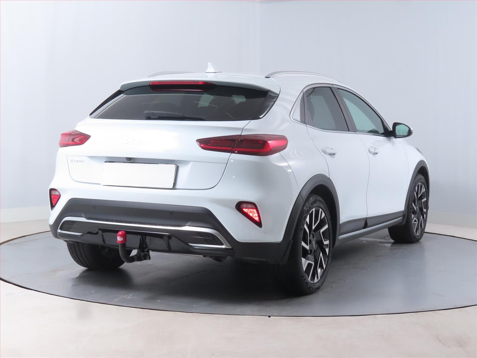 Kia XCee´d, 1.5 T-GDI, TOP, Záruka - fotka 5