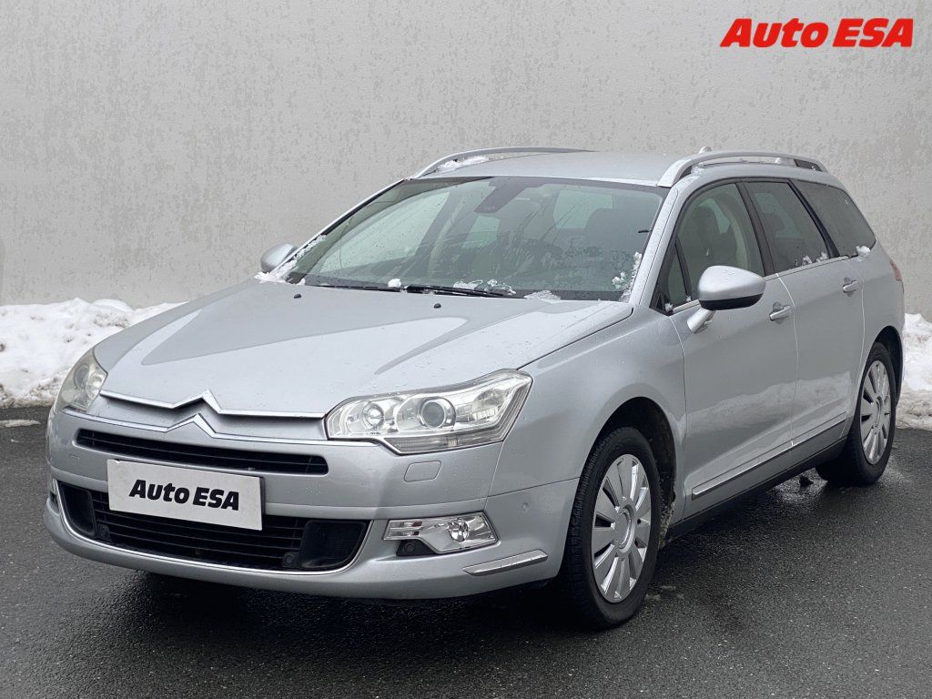 Citroën C5, 2.2 HDI,AC,navi - fotka 3