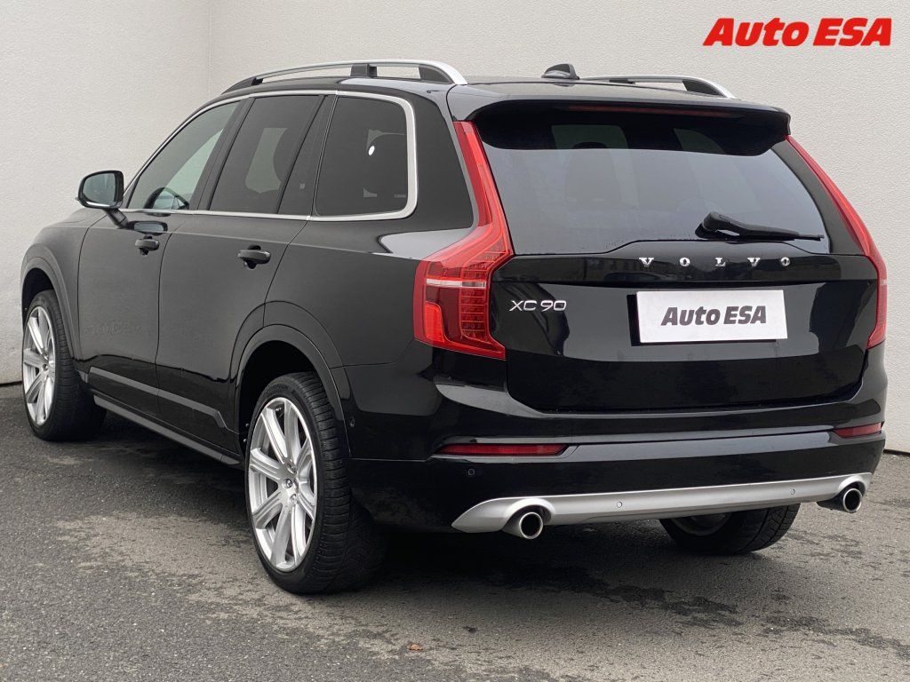 Volvo XC90, 2.0 D,Momentum,AT - fotka 6