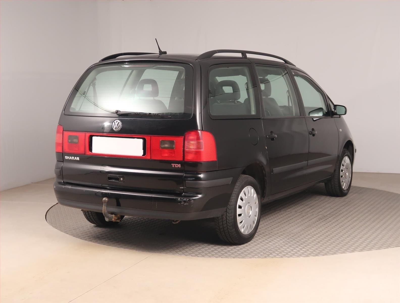 Volkswagen Sharan, 1.9 TDI, Tažné, Klima - fotka 5