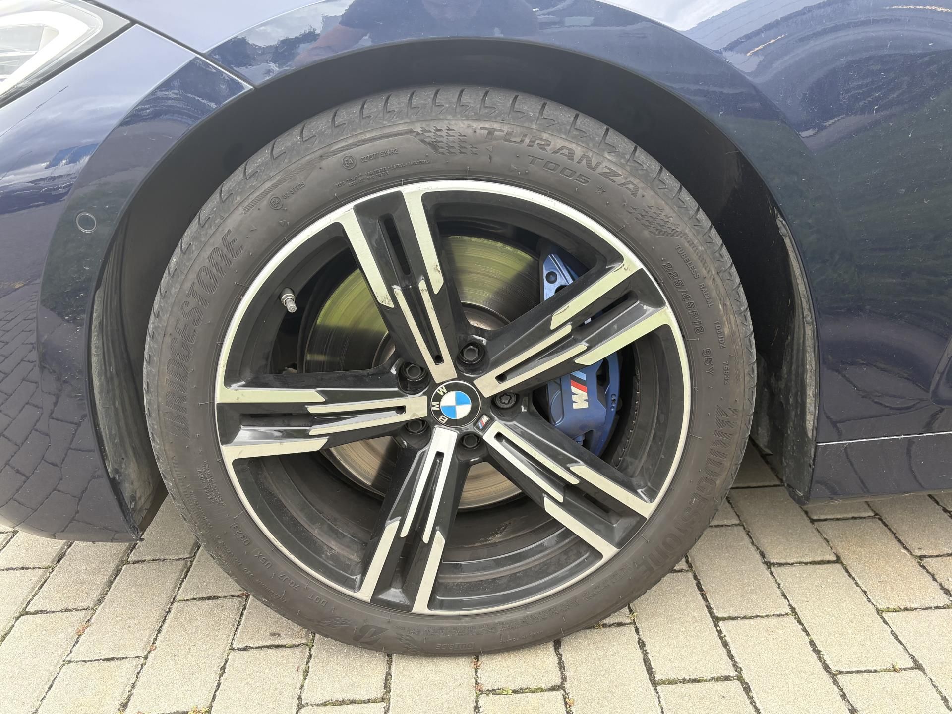 BMW Řada 4, M440d xDrive Convertible - fotka 4