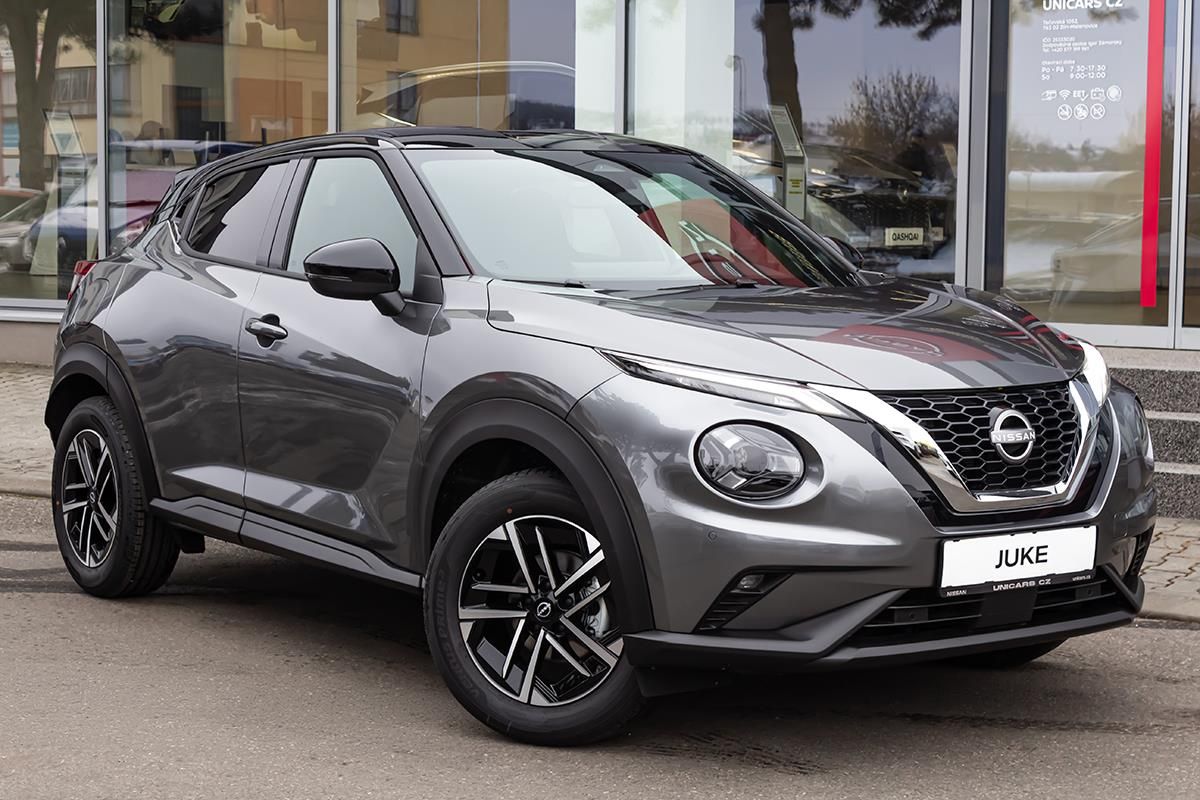 Nissan Juke, 1,0 DIG-T 7DCT N-CONNECTA+COLD - fotka 3