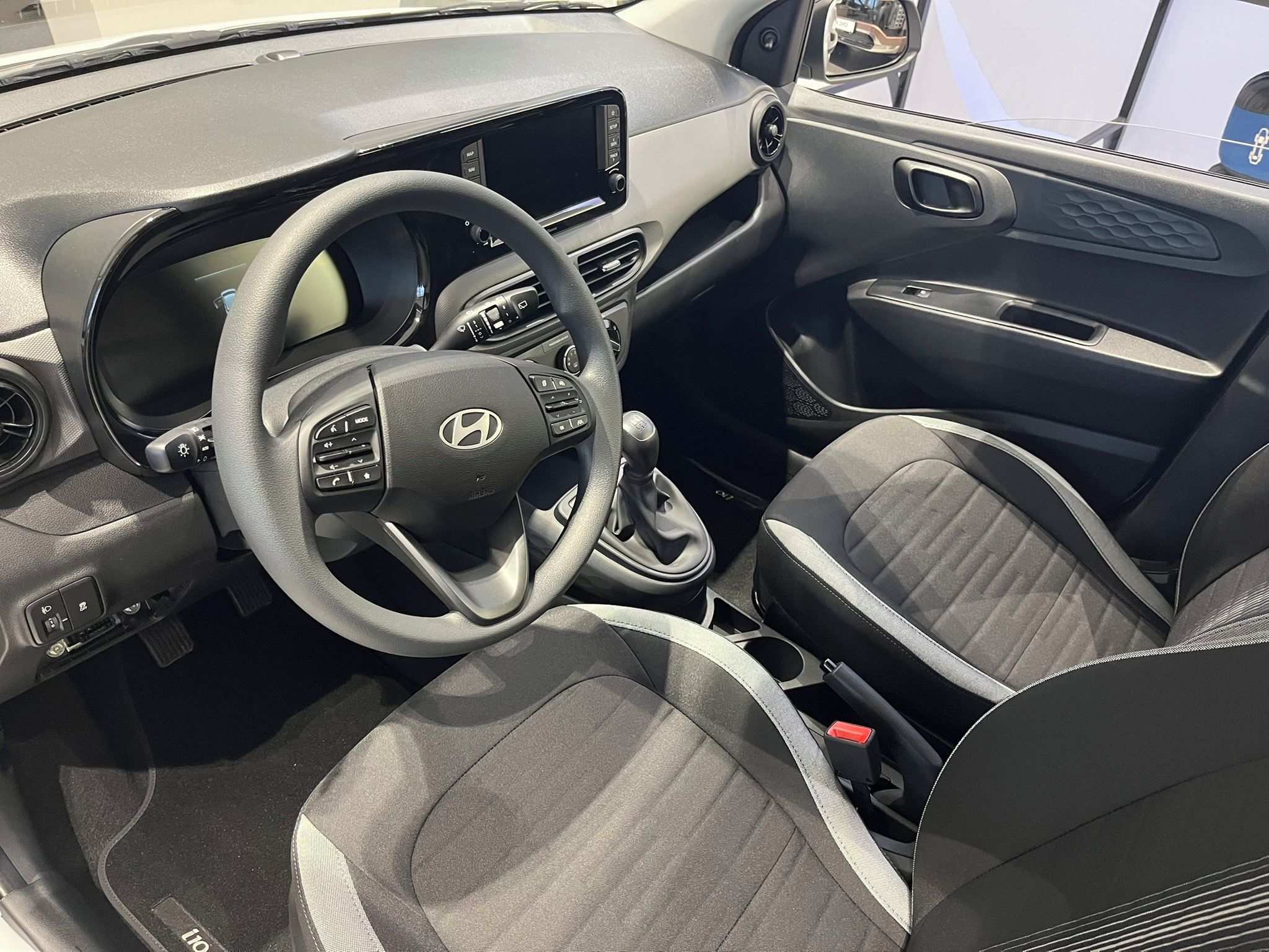 Hyundai i10, 1.0i START - fotka 3