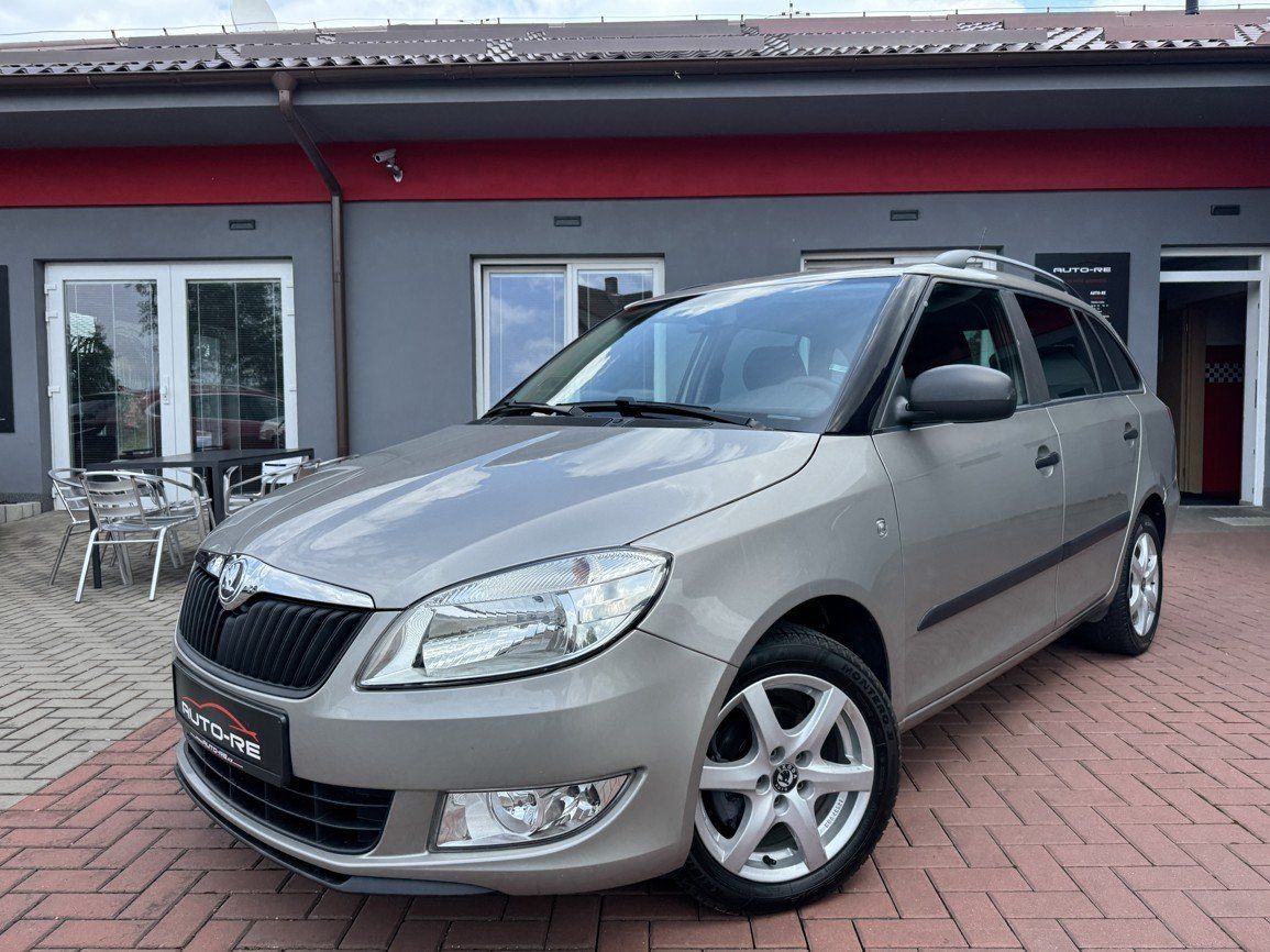 Škoda Fabia, 1.2TSi Active Klima Tažné Z. - fotka 4