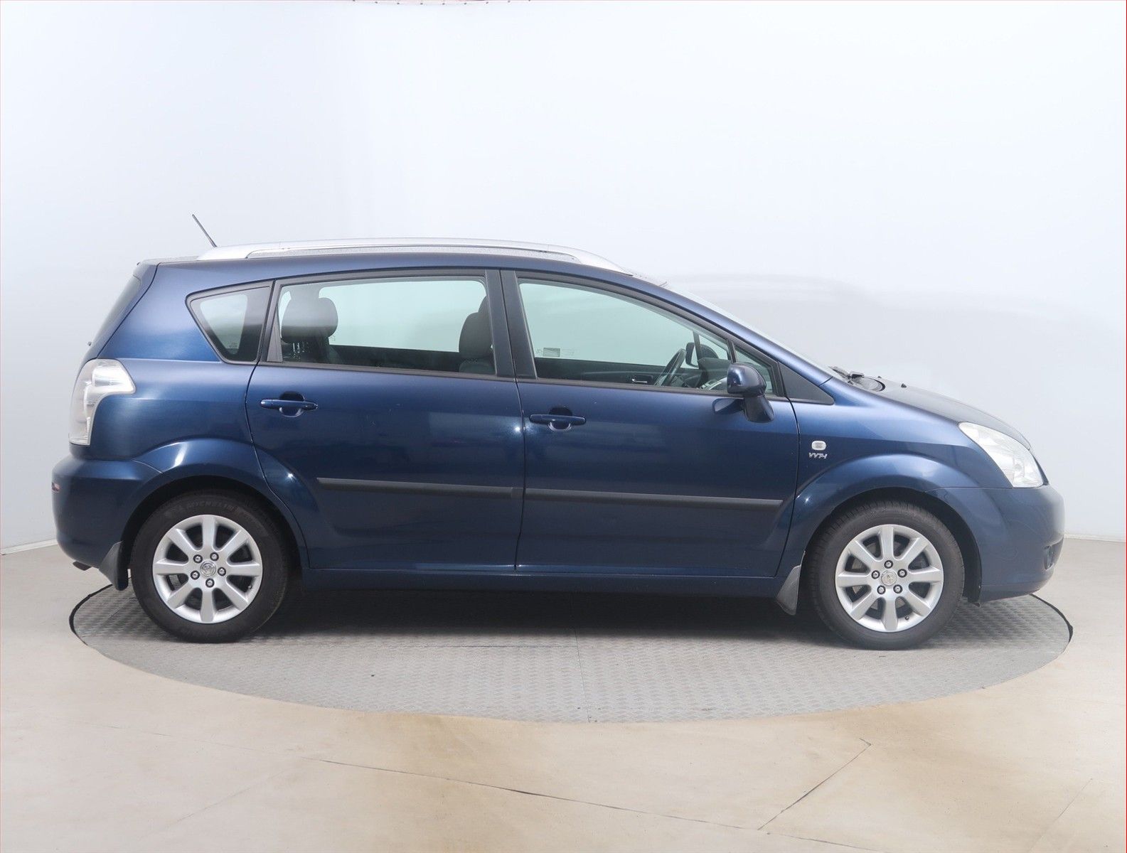 Toyota Corolla Verso, 1.8, Automatická klima - fotka 6