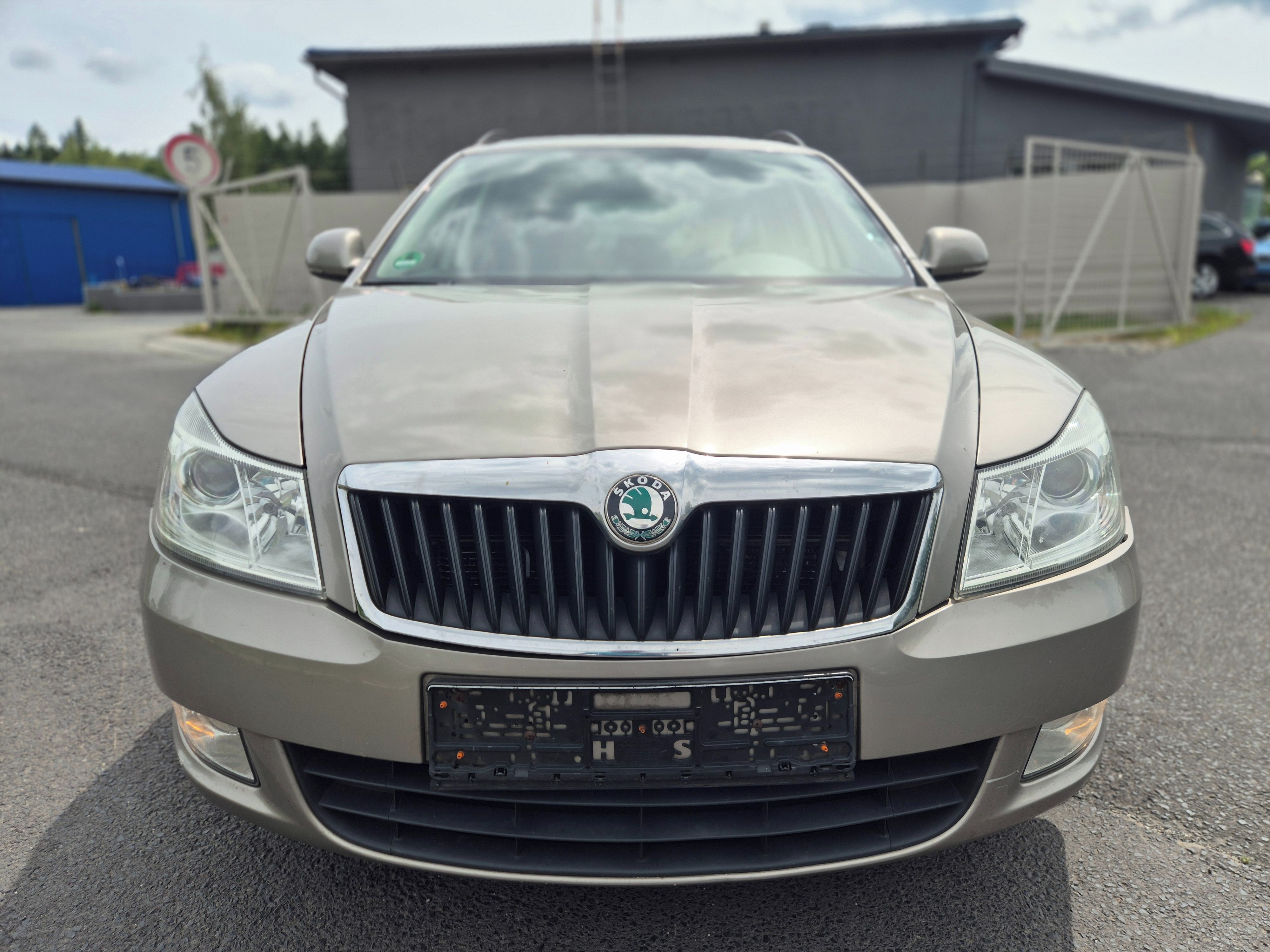 Škoda Octavia, 1 maj.plný servis ZÁRUKA 1 ROK - fotka 3