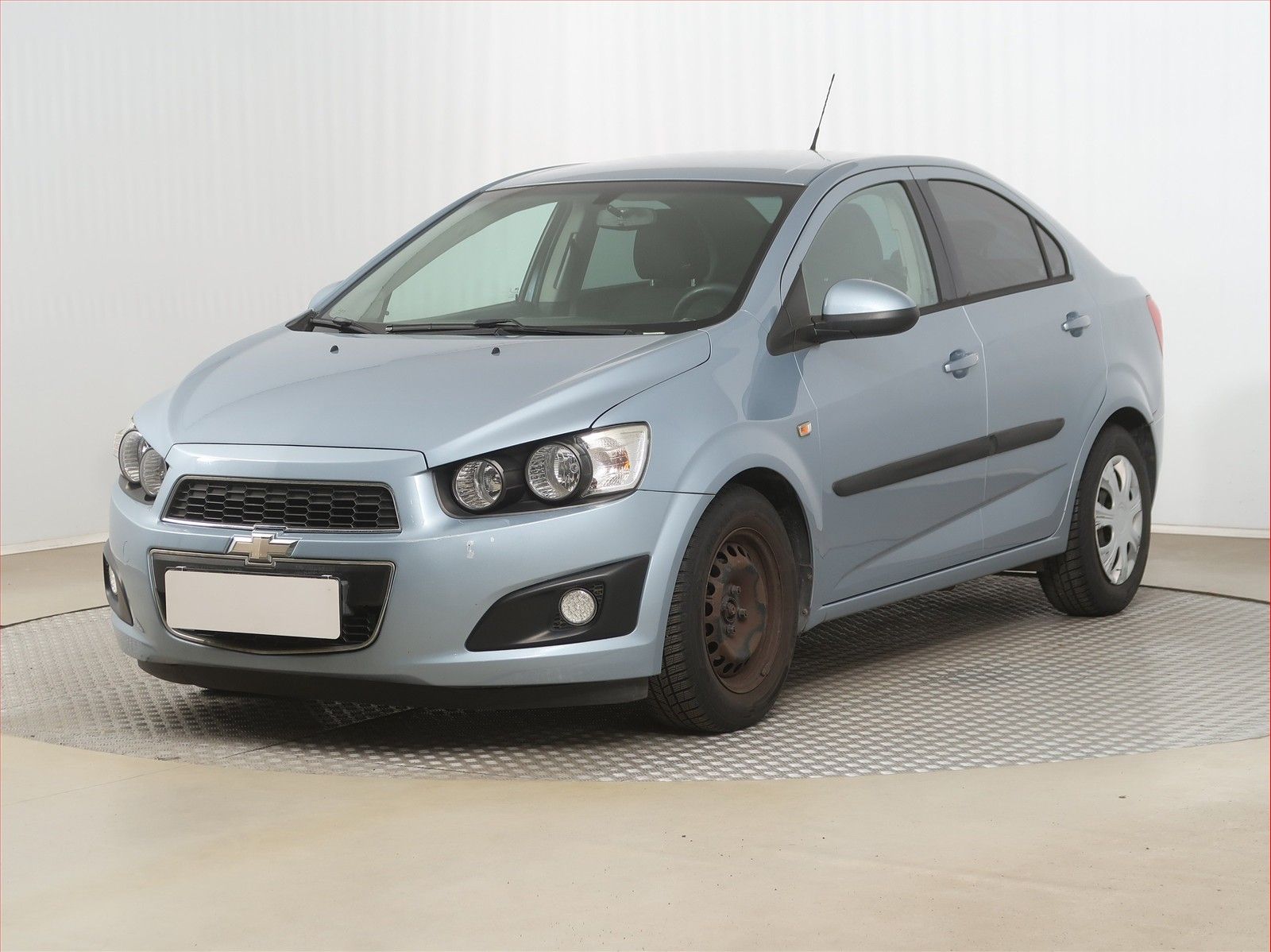 Chevrolet Aveo, 1.2 i 16V, po STK, Tažné - fotka 2