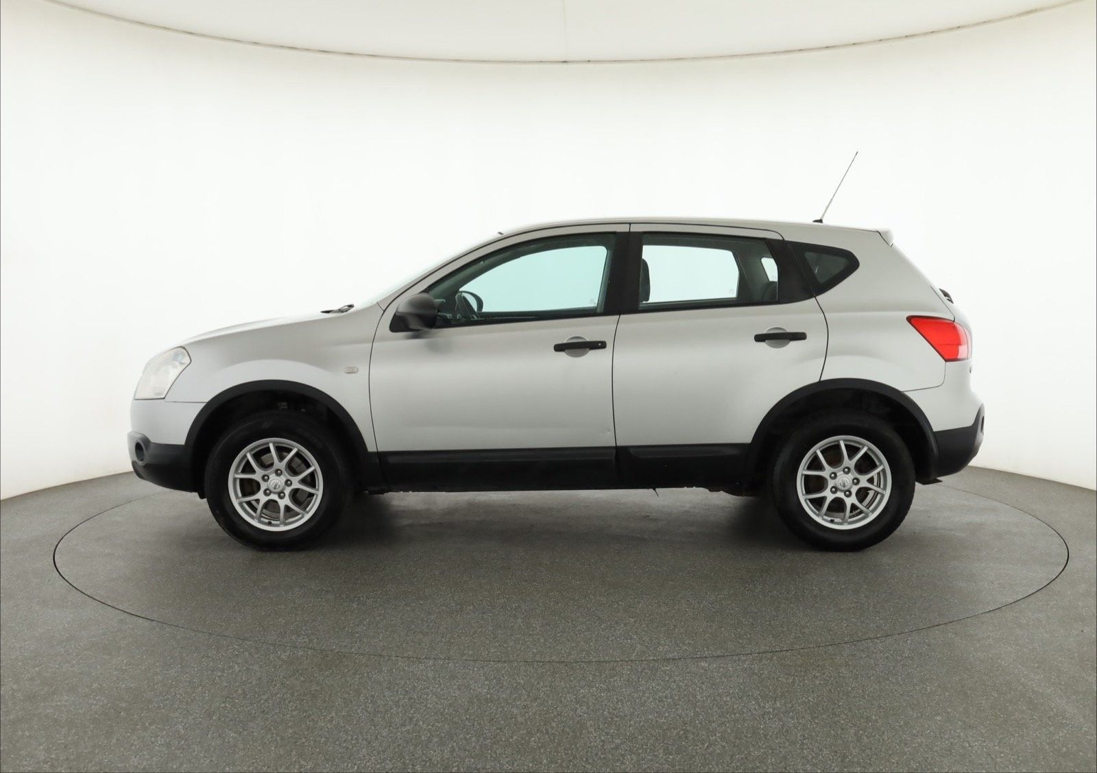 Nissan Qashqai, 1.5 dCi, po STK, Tažné - fotka 3