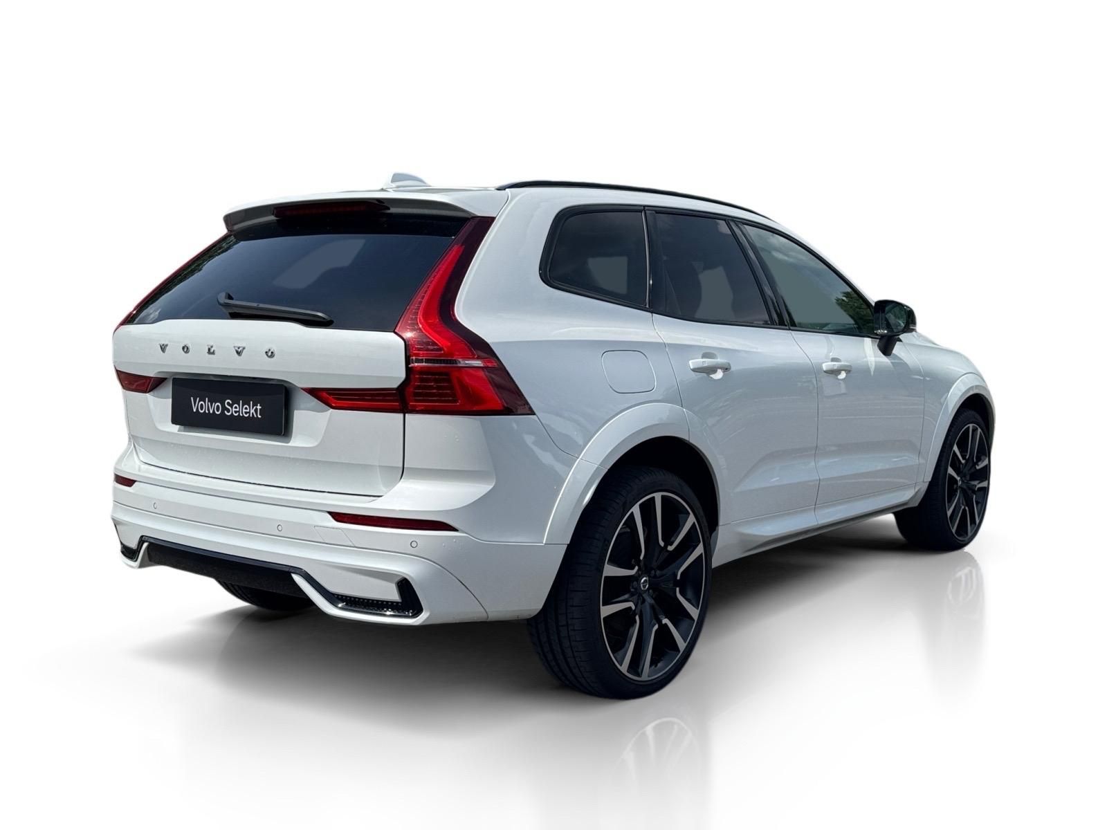 Volvo XC60, T8 AWD ULTIMATE RECHARGE 1.MAJ - fotka 6