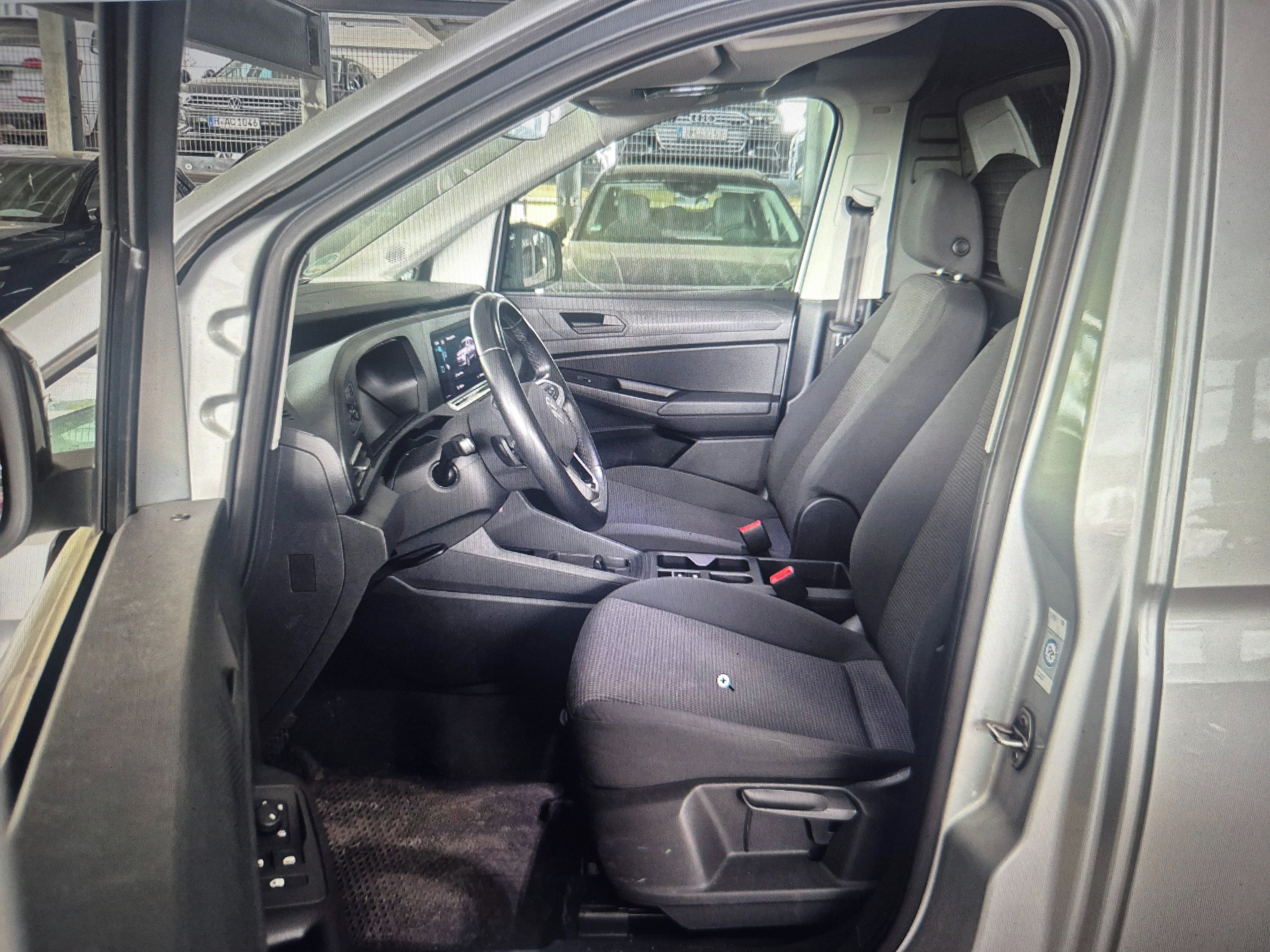 Volkswagen Caddy, MAXI 2.0 TDI - fotka 6