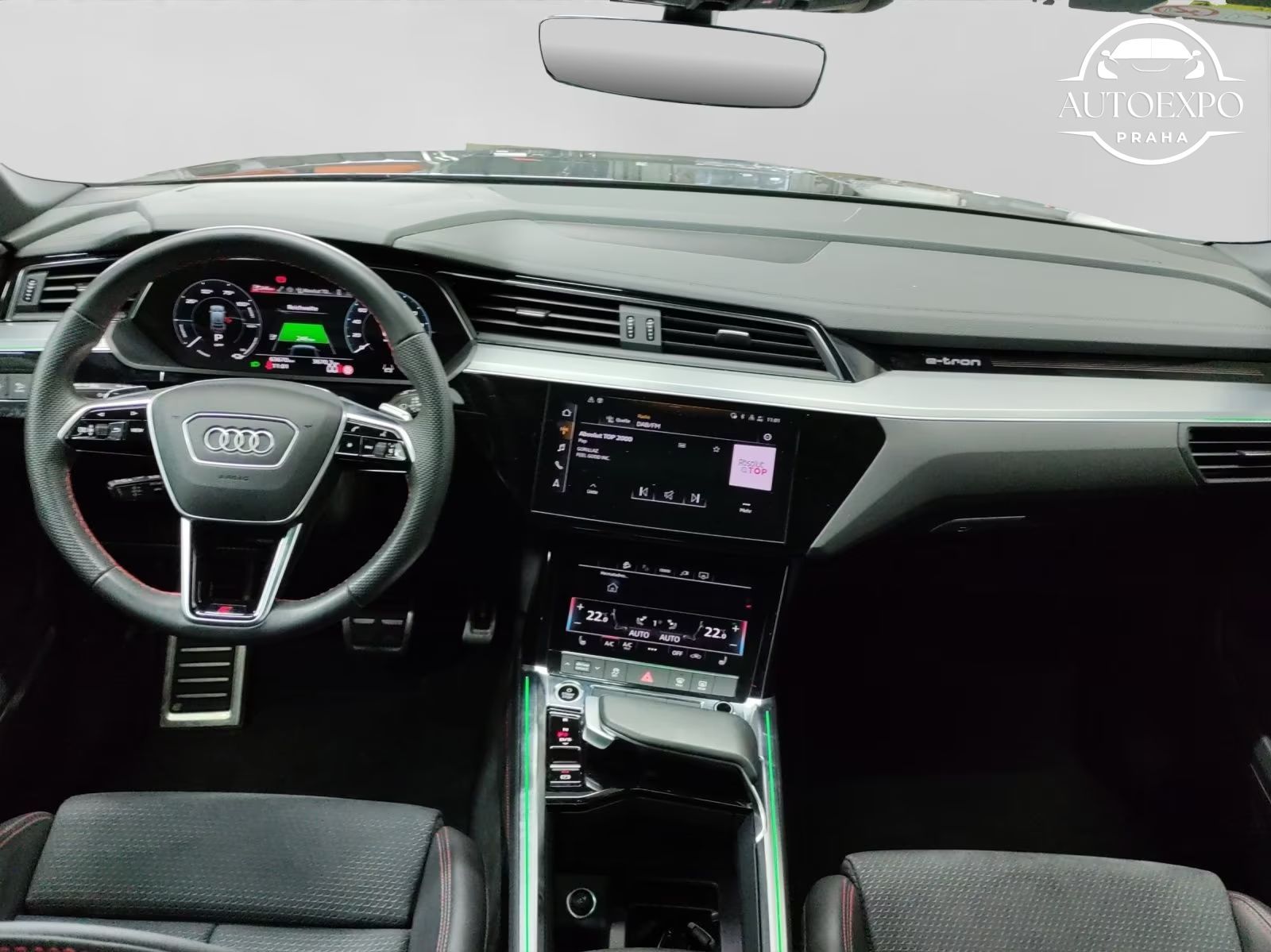 Audi Q8 e-tron, Q8 Sportback e-tron 2x S LINE - fotka 6