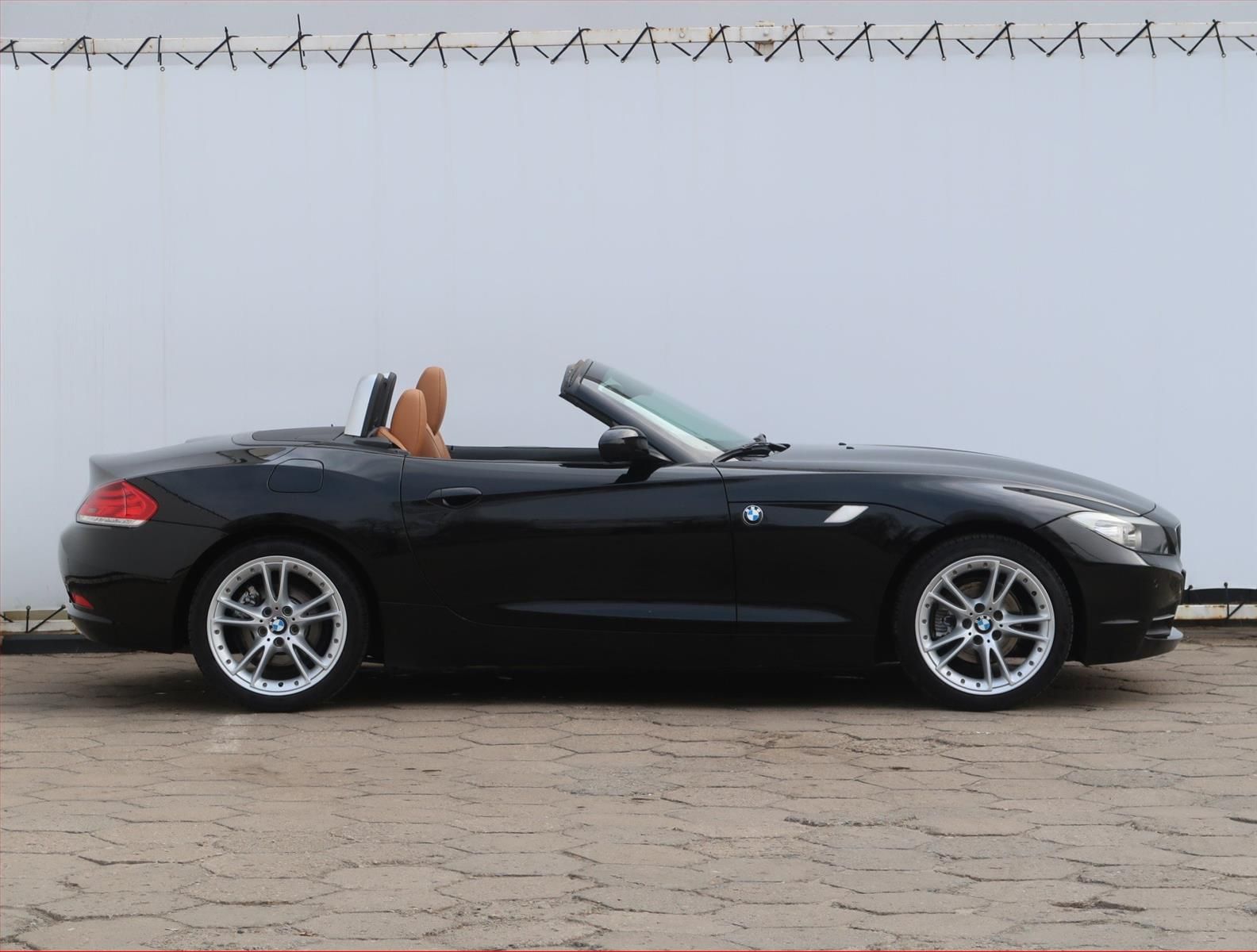 BMW Z4, sDrive20i, Kůže, Bi-Xenony - fotka 6