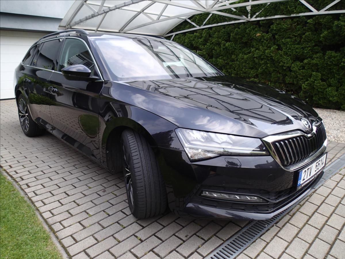 Škoda Superb, 2,0 TDi, DSG, 4x4 , Tažné - fotka 4