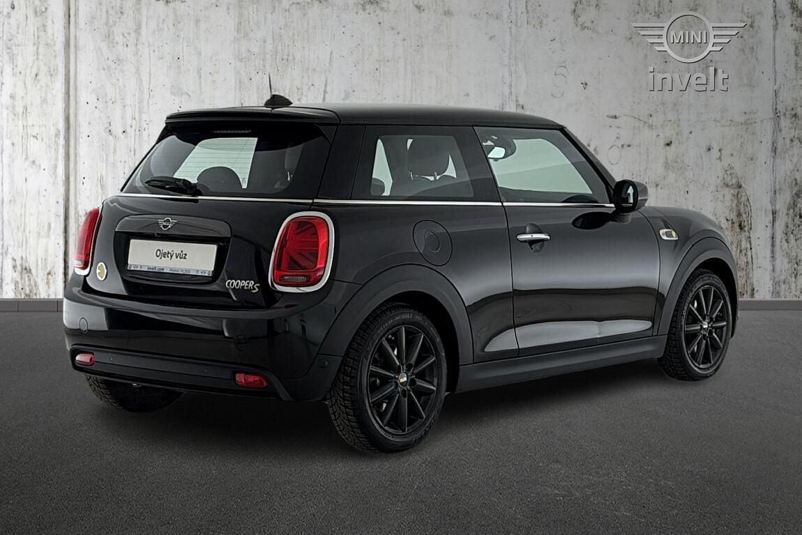 Mini, Cooper SE 3dvéř. - fotka 3