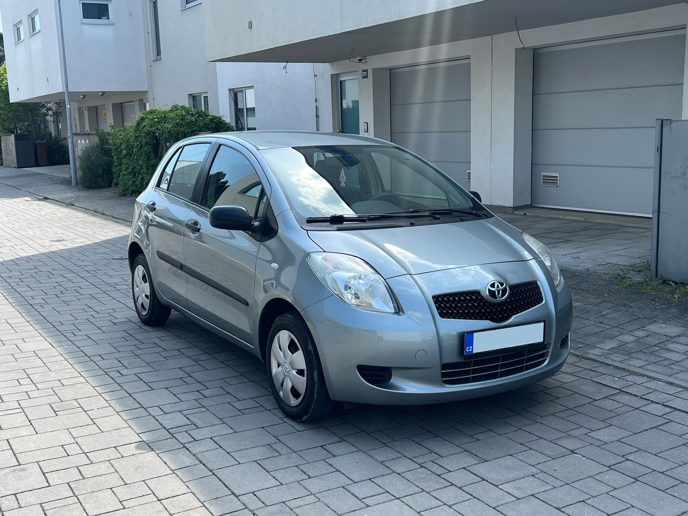 Toyota Yaris, Toyota YARIS 2008 SERVIS ČR