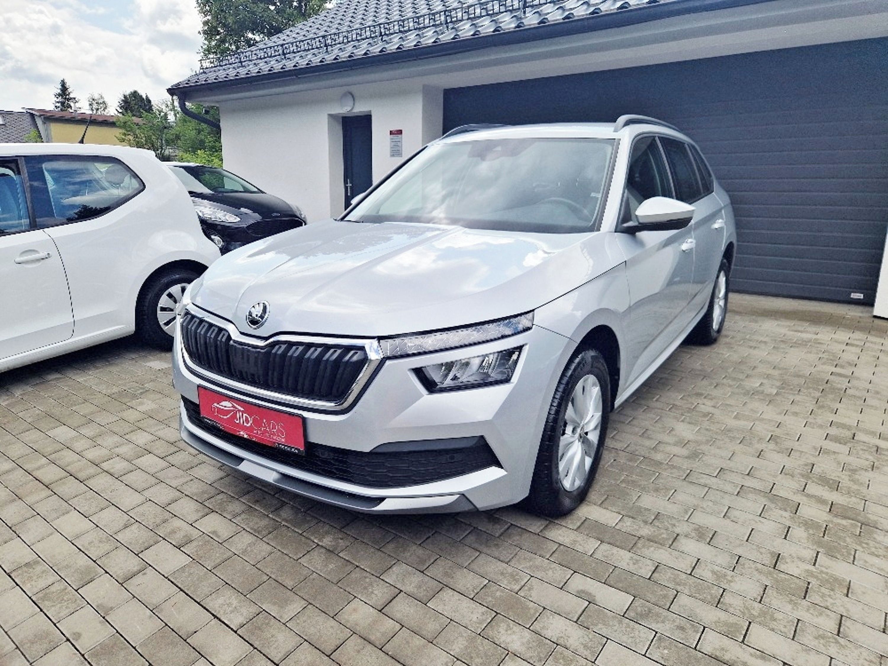 Škoda Kamiq, 1.0 TSi (81 kW), plný servis - fotka 2