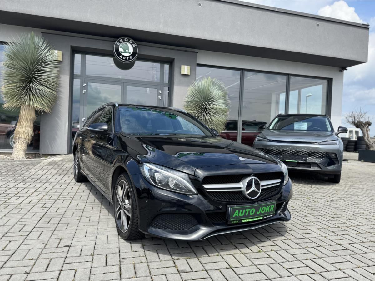 Mercedes-Benz Třídy C, 2,2 200d 100kW AUT  AVANTGARDE - fotka 3
