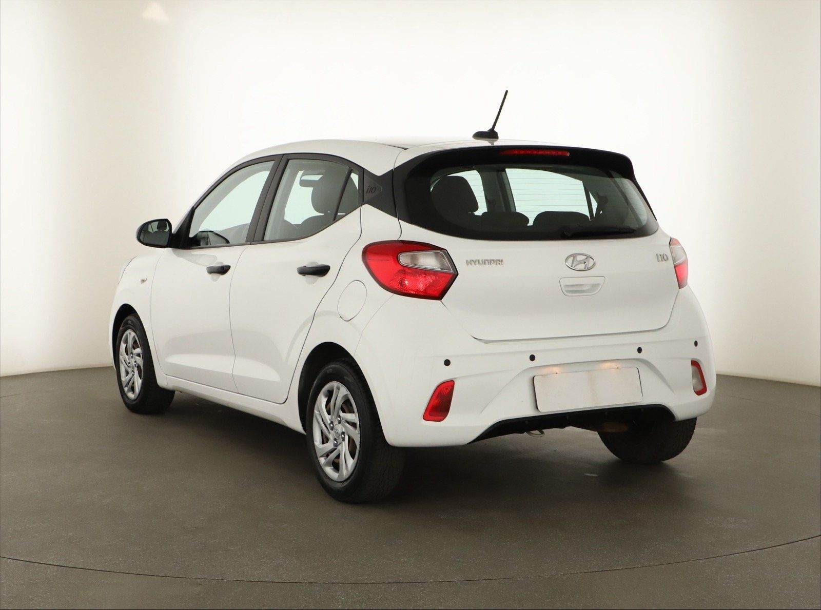 Hyundai i10, 1.0, ČR,1.maj, Serv.kniha - fotka 4