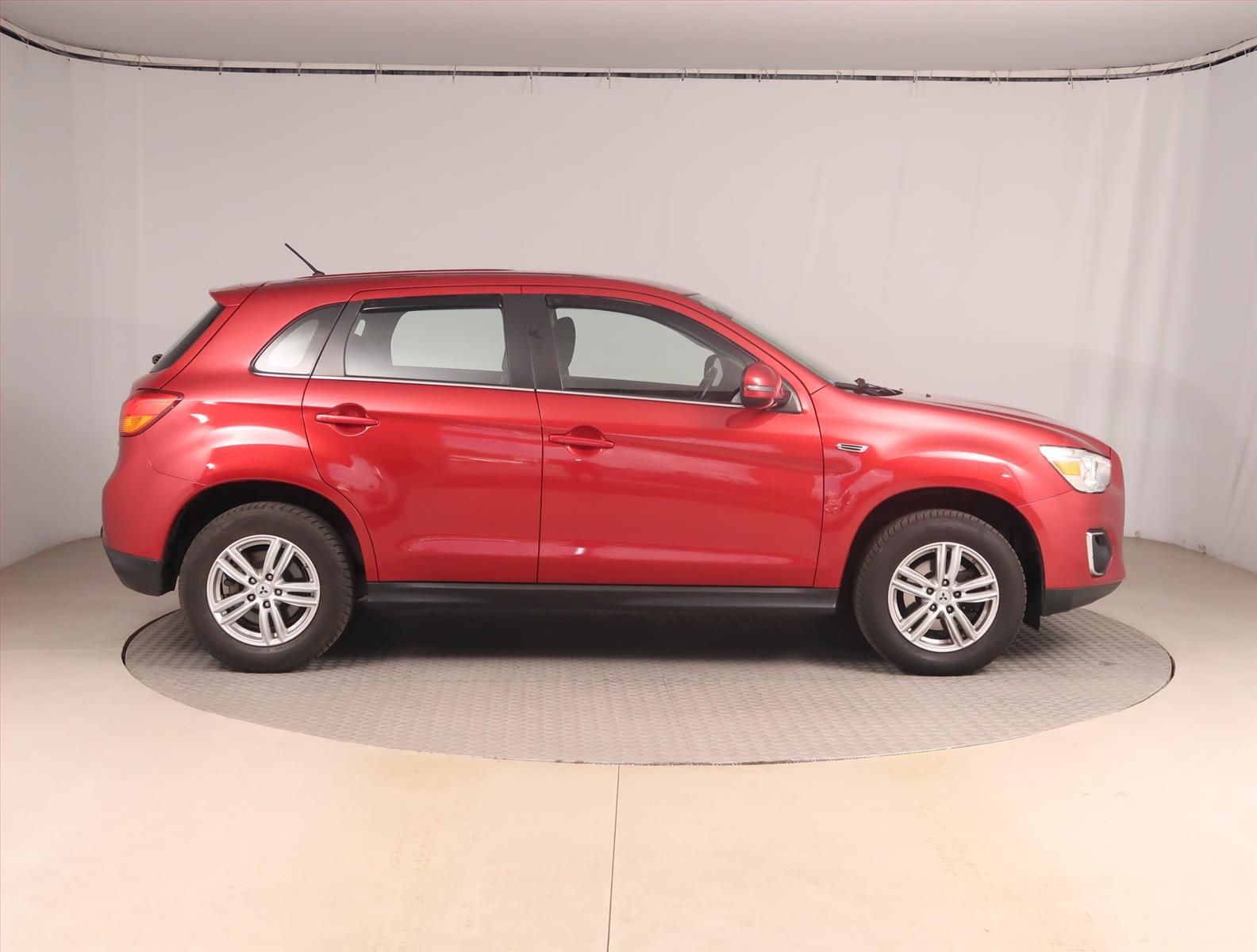 Mitsubishi ASX, 1.8 DI-D MIVEC, Intense - fotka 6