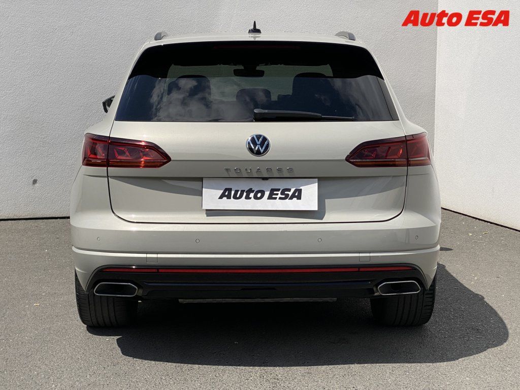 Volkswagen Touareg, 3.0 TDi 4x4,1.maj,ČR - fotka 5