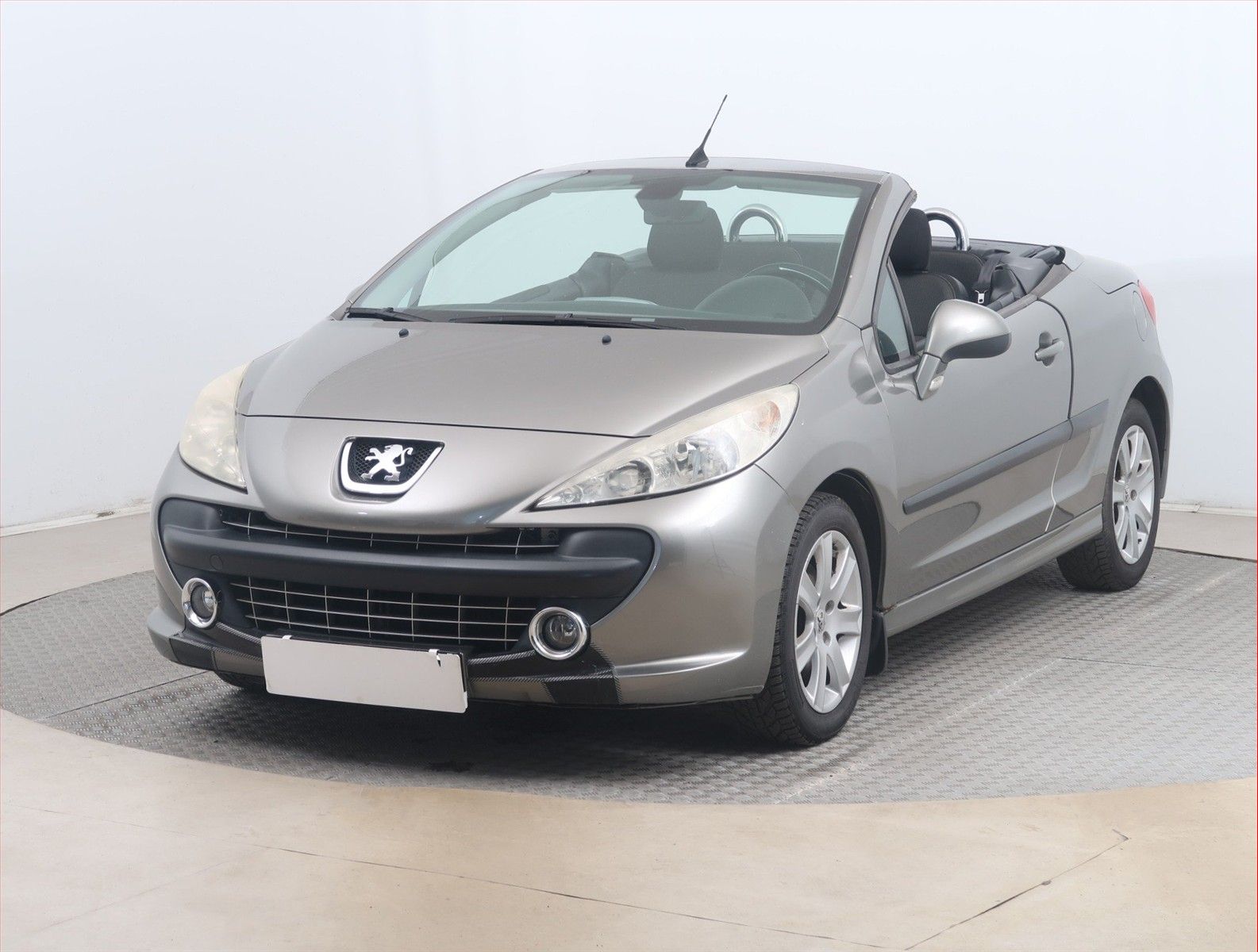 Peugeot 207, 1.6 16V, po STK, plně pojízdný - fotka 2