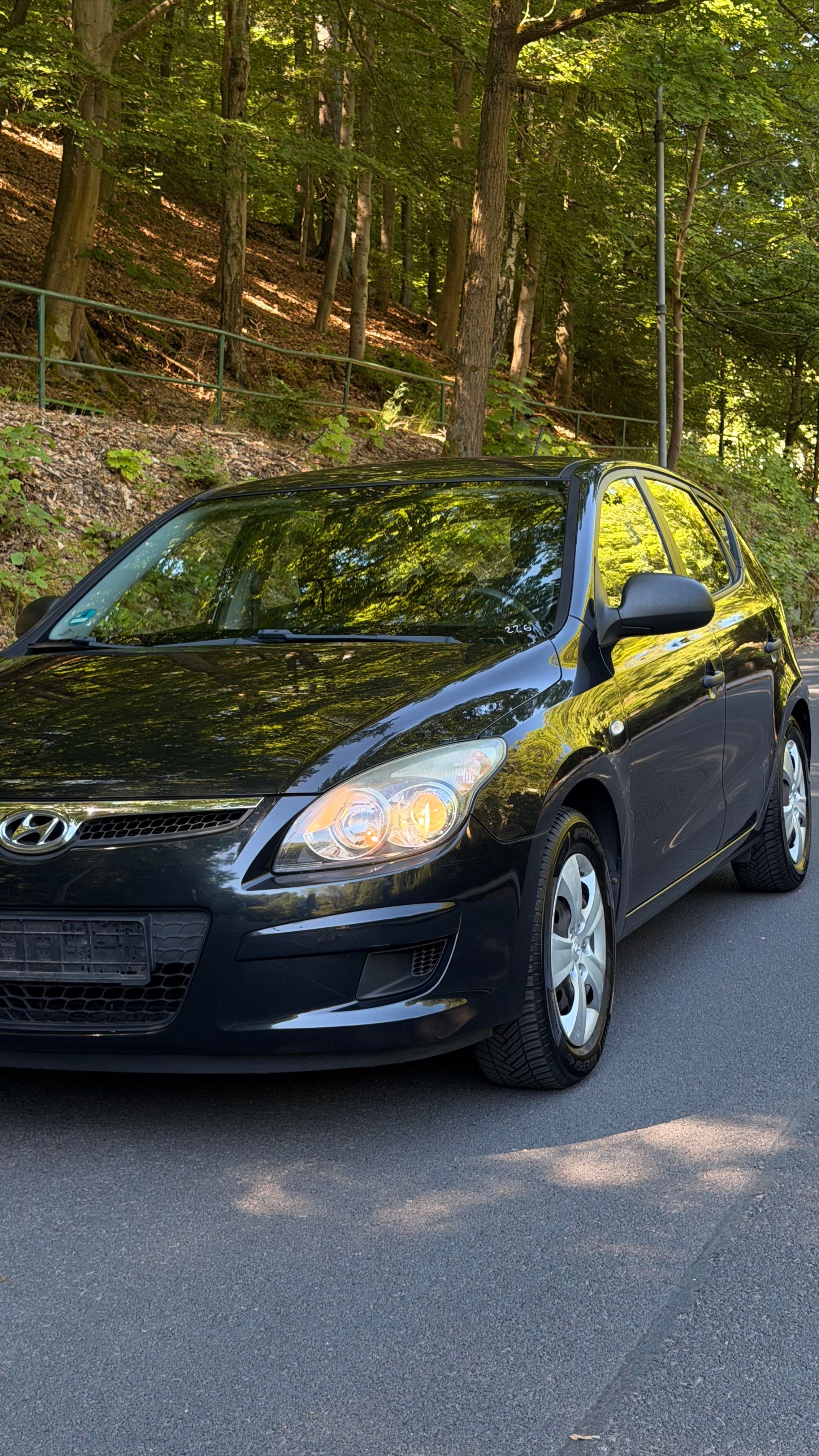 Hyundai i30, 1.4i 81kw 2009 79000km - fotka 3