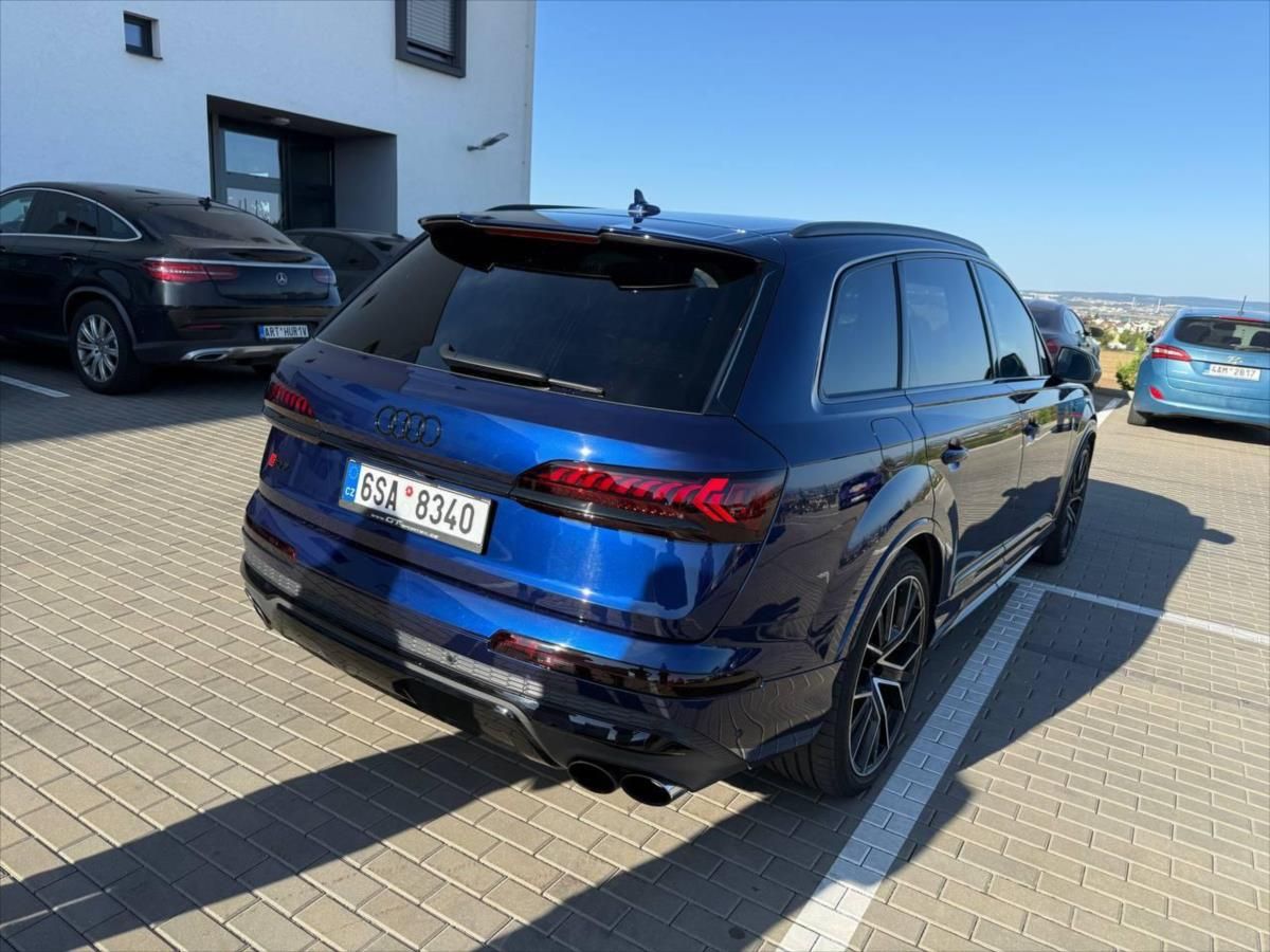 Audi SQ7, 4,0 TFSI V8  QUATTRO - fotka 4