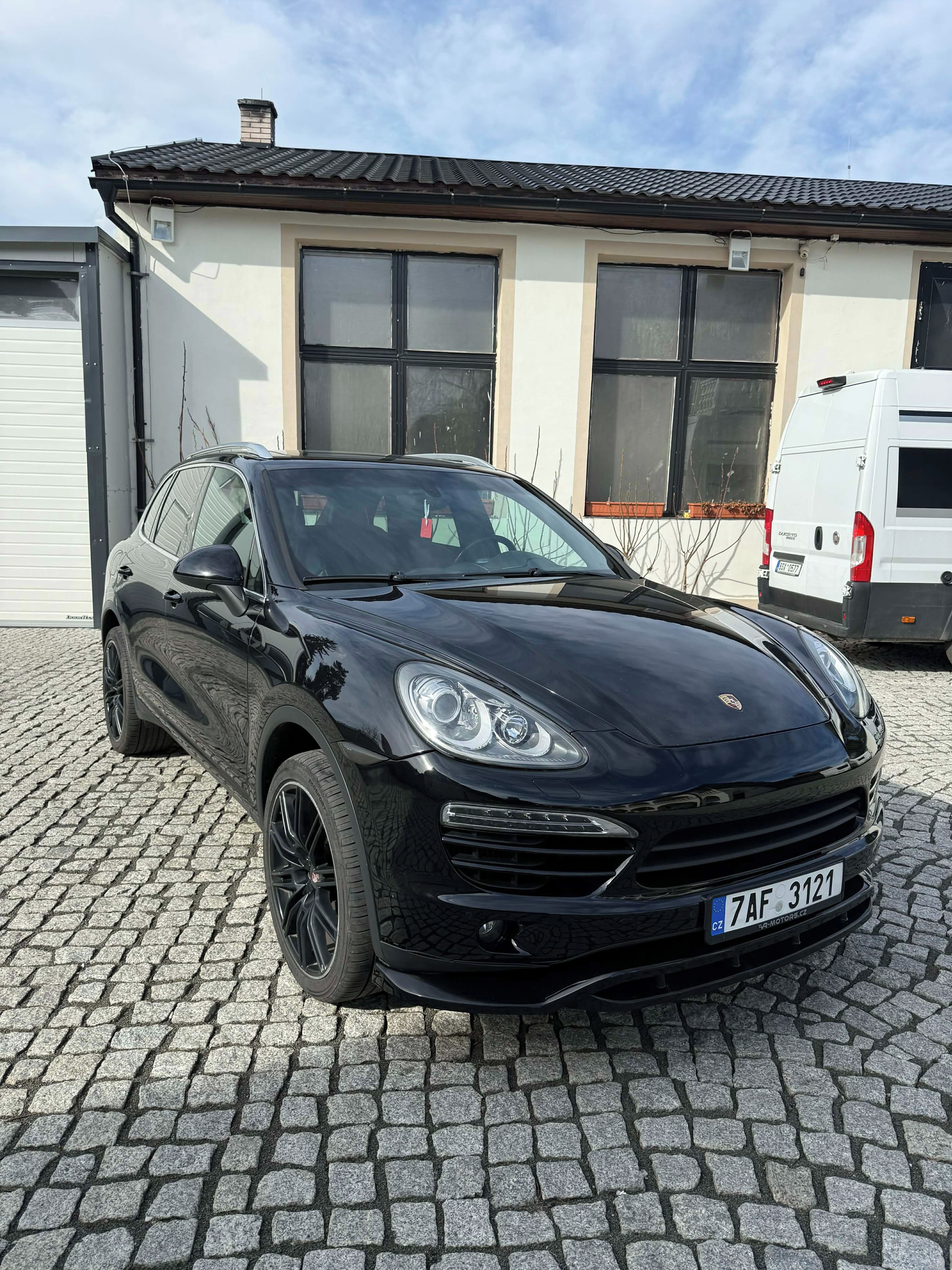 Porsche Cayenne, 3.0 diesel - fotka 3