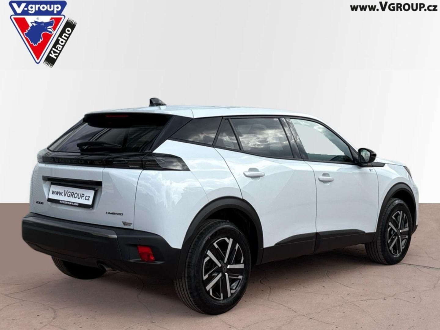 Peugeot 2008, Business Hybrid 110 e-DCS6 - fotka 4