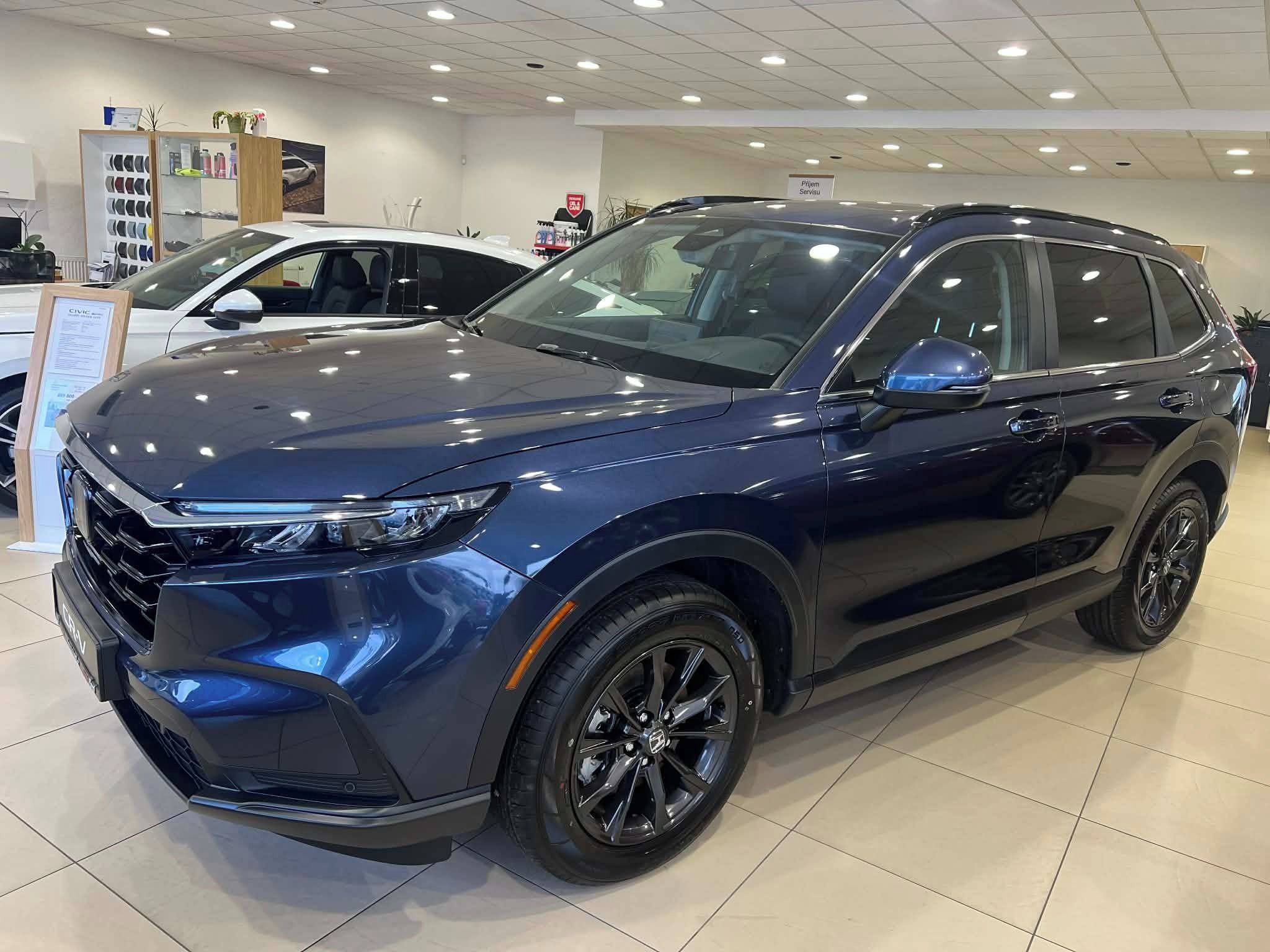 Honda CR-V, 2,0 e:HEV Elegance AWD MR26 - fotka 2
