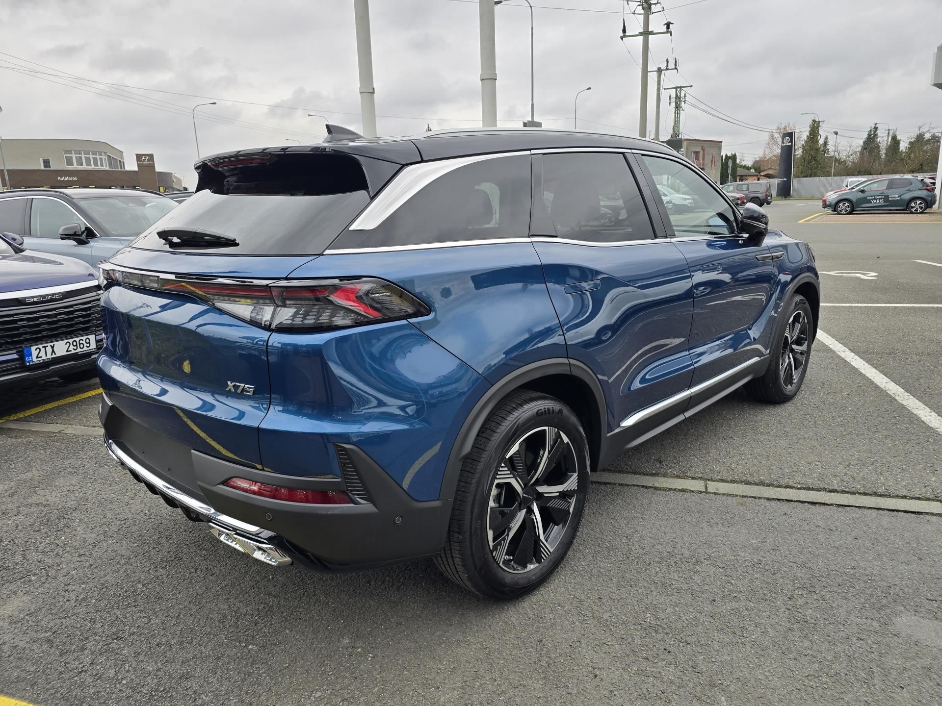 BAIC X7, 1.5T 130kW 7DCT 4x2 ALL IN MY2 - fotka 5