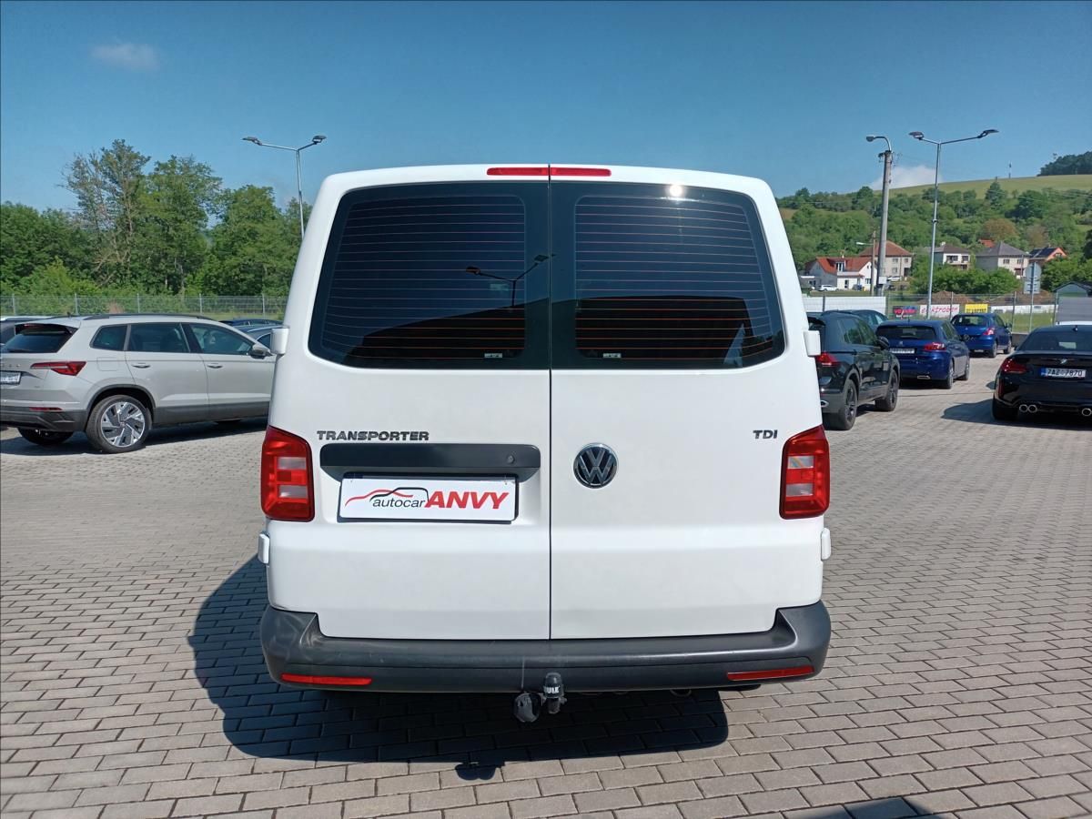 Volkswagen Transporter, 2,0 TDI,ČR,8MÍST,TAŽNÉ,SERVIS, - fotka 6
