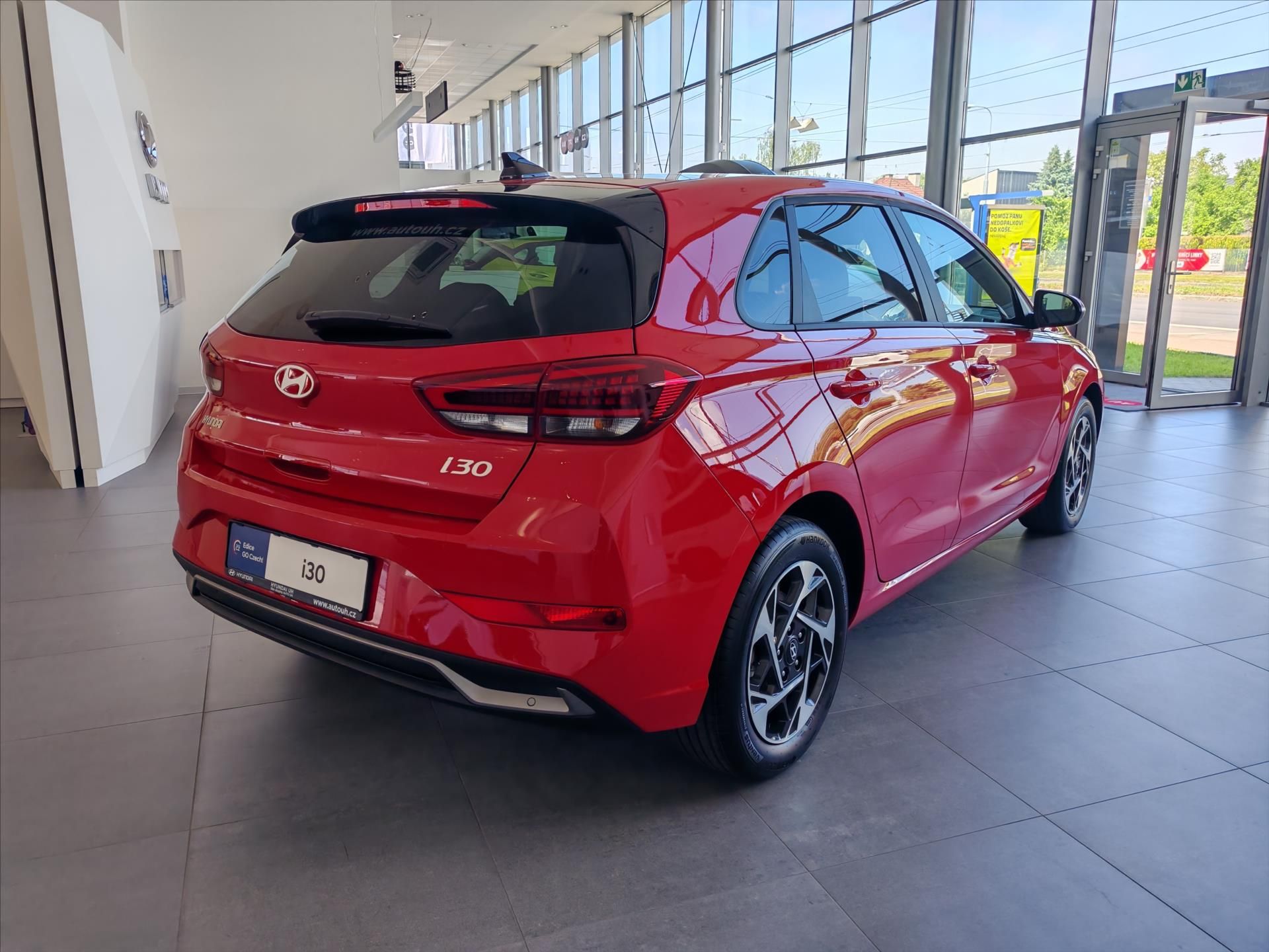 Hyundai i30, 1,0 T-GDi  GO CZECH! MY26 - fotka 4