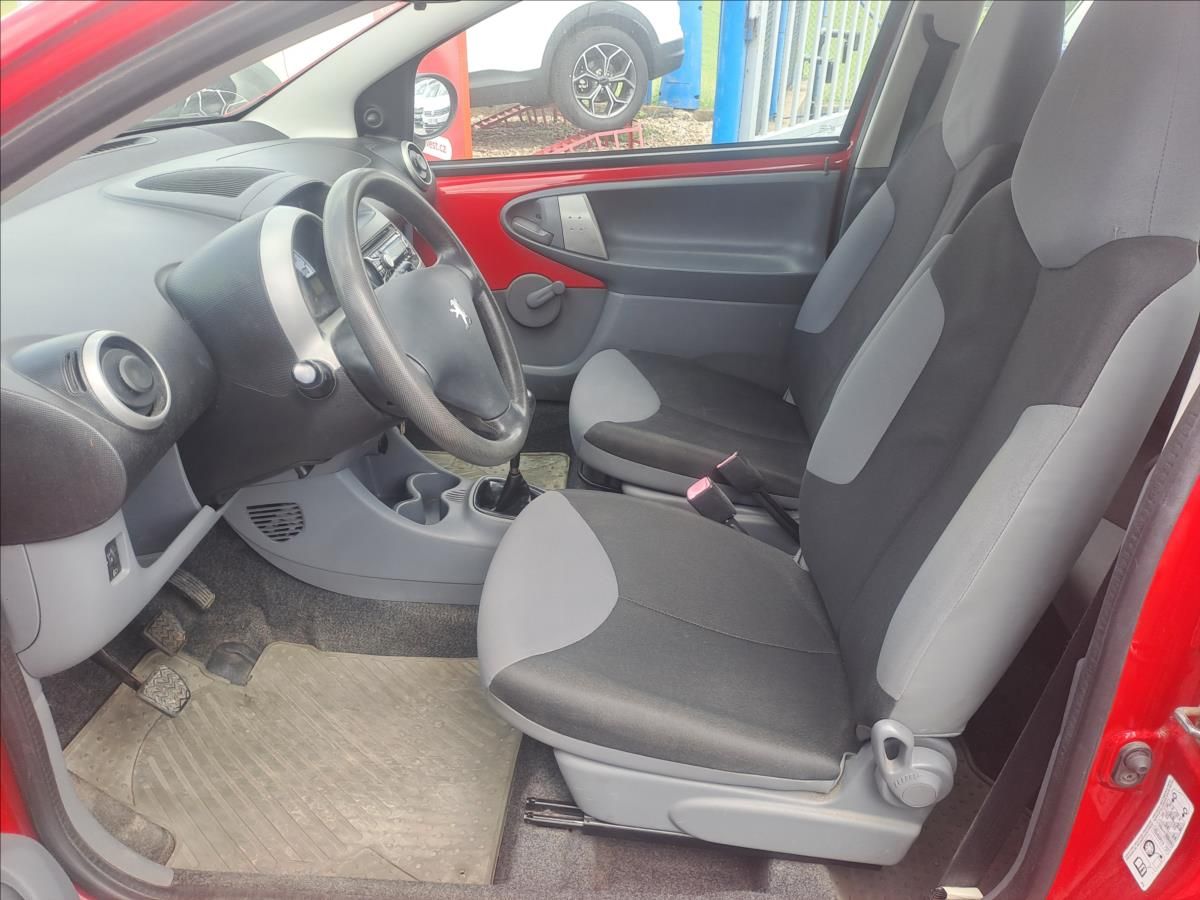 Peugeot 107, 1,0 i - fotka 5